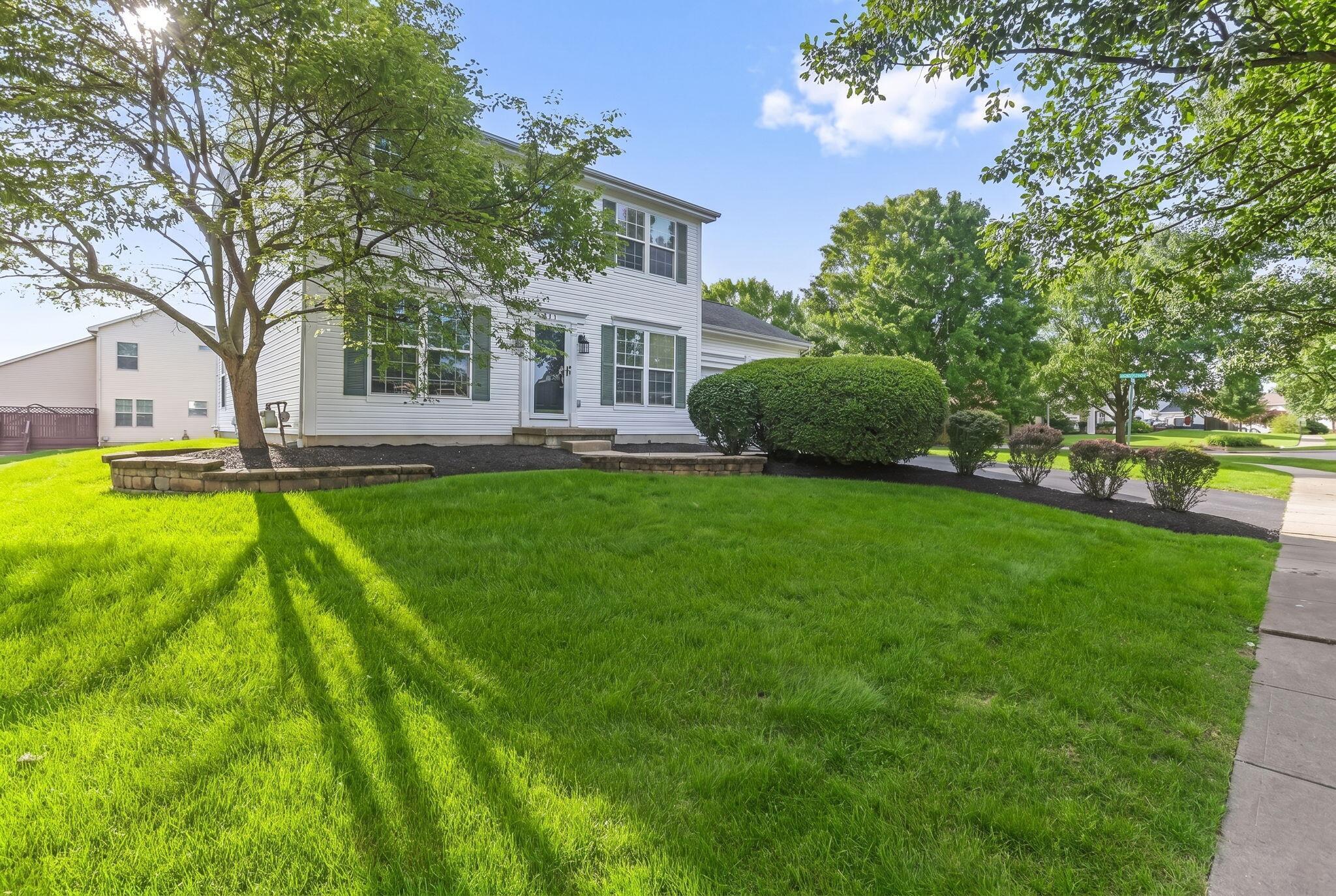 564 Stonebridge Boulevard Property Photo 3