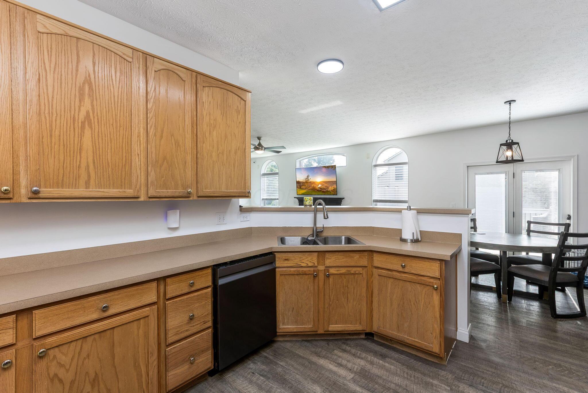 564 Stonebridge Boulevard Property Photo 22