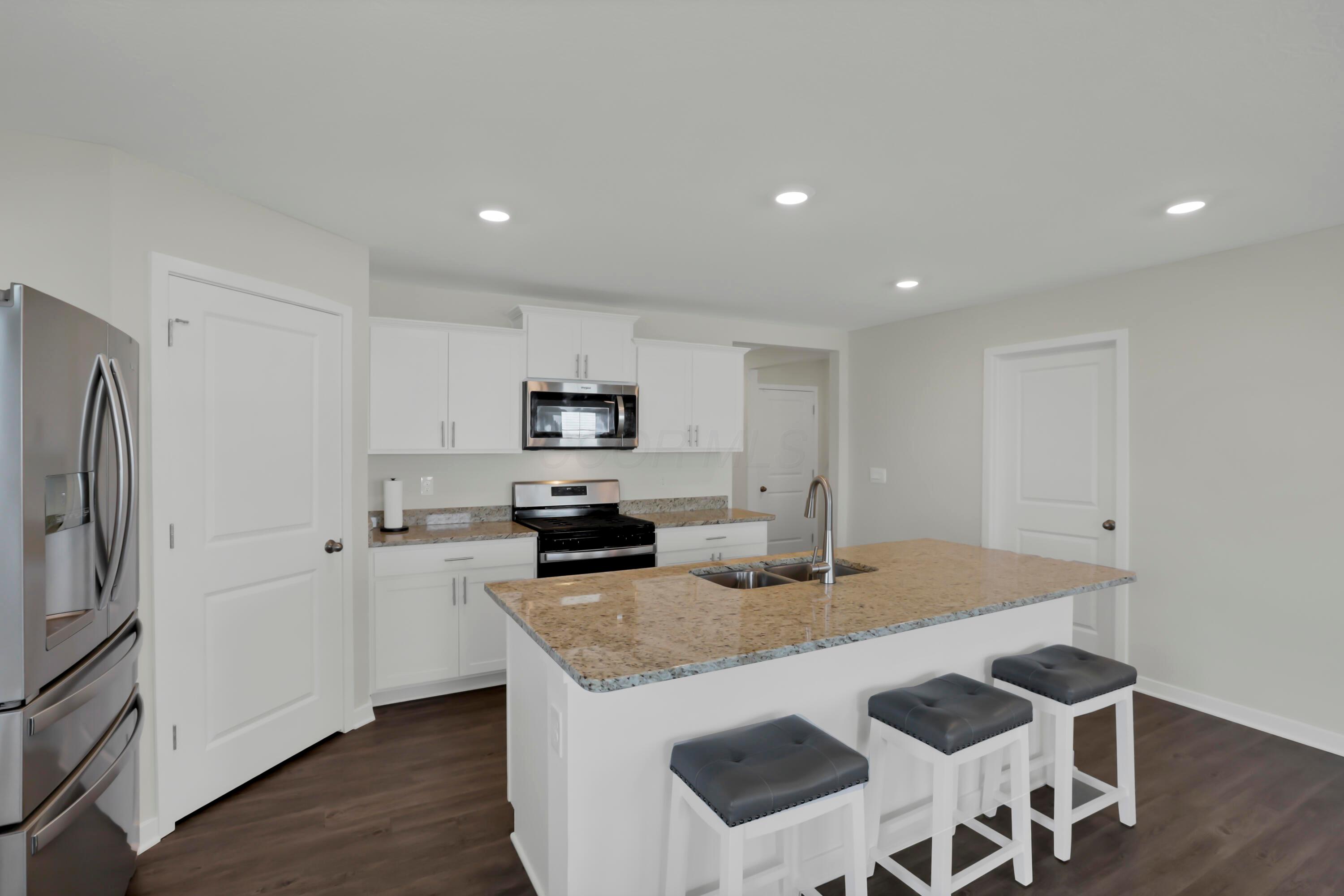 515 Hemingway Avenue Property Photo 17
