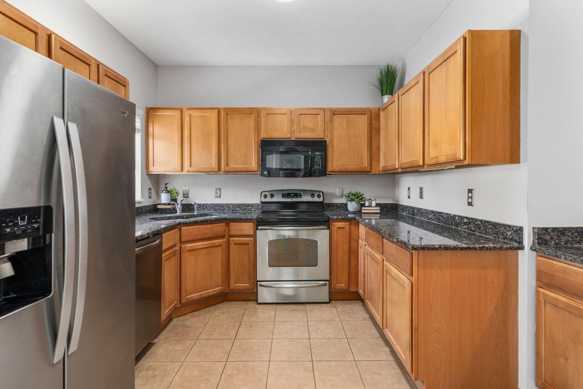 171 W Case Street Property Photo 10