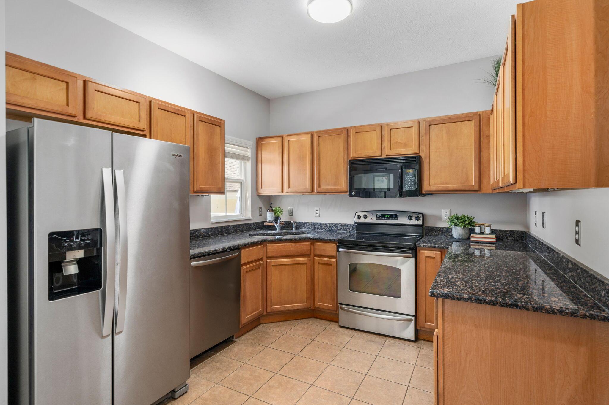171 W Case Street Property Photo 15