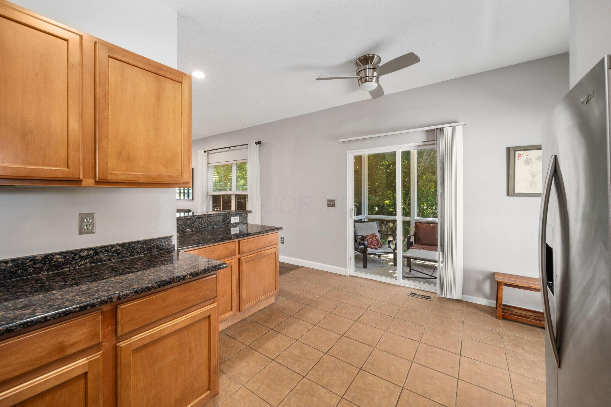 171 W Case Street Property Photo 18