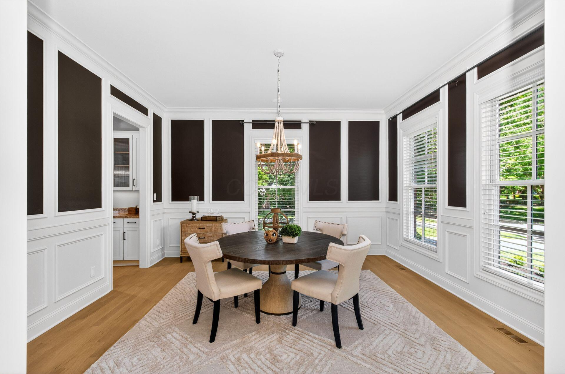 7747 Sutton Place Property Photo 10
