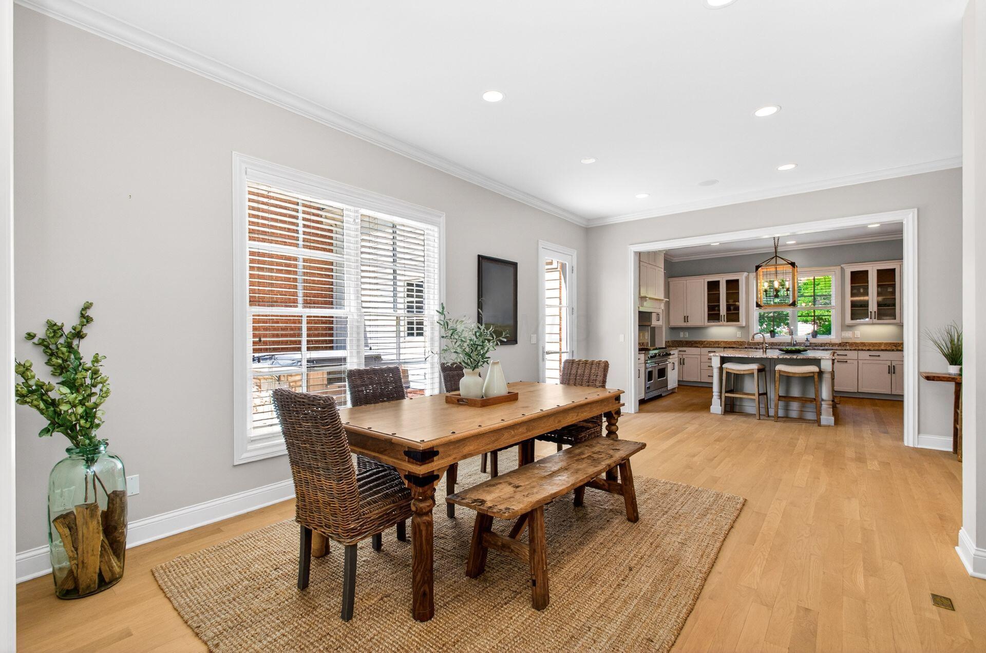 7747 Sutton Place Property Photo 16