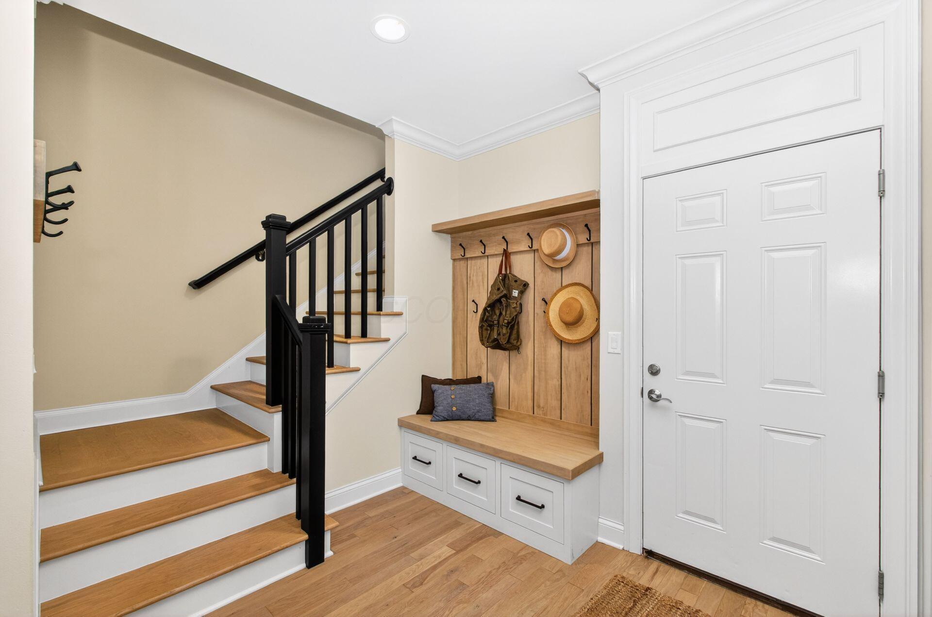 7747 Sutton Place Property Photo 29
