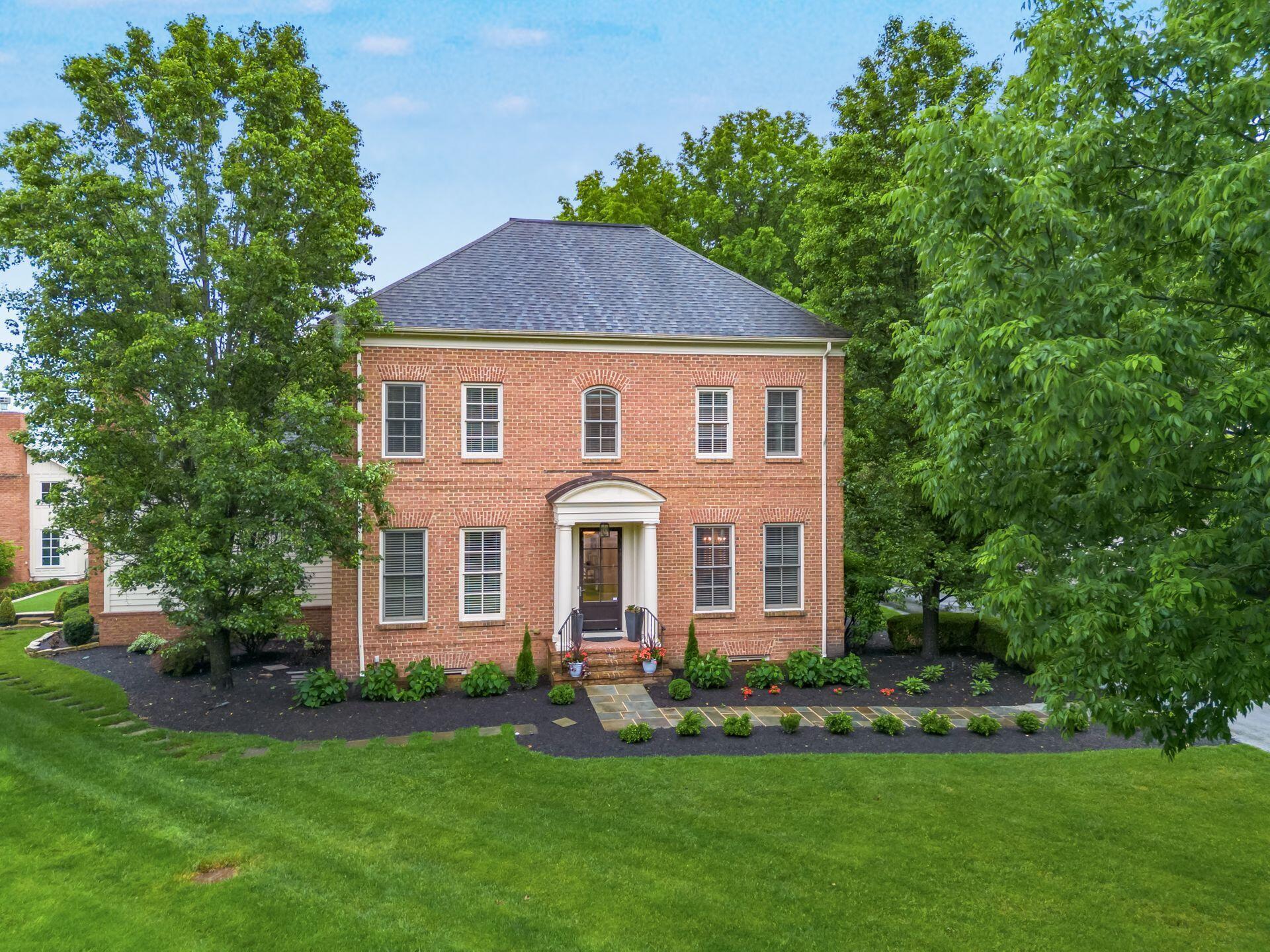 7747 Sutton Place Property Photo 128