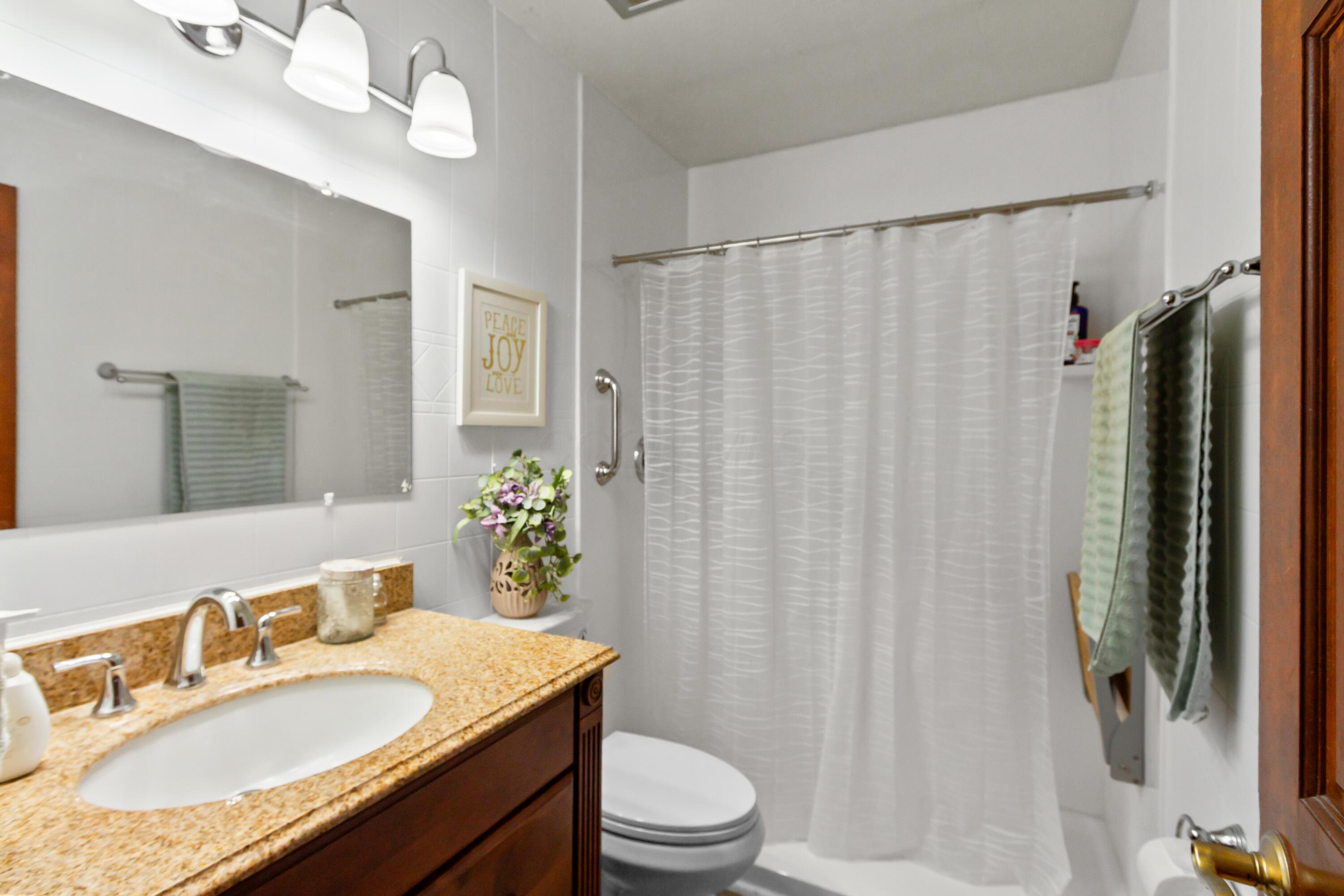 3267 Castleton Street Property Photo 29