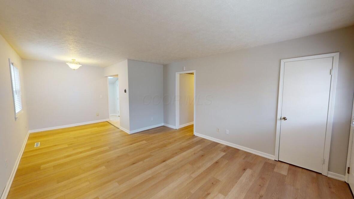 1009 Minerva Avenue Property Photo 9