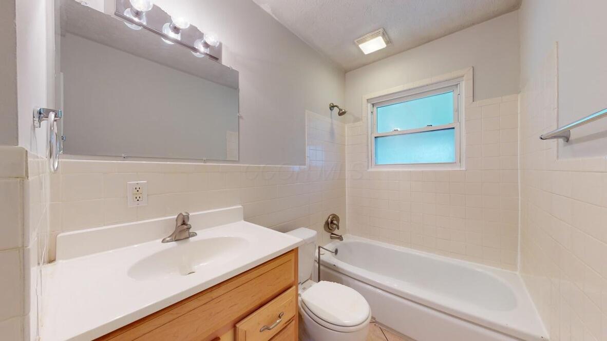 1009 Minerva Avenue Property Photo 10
