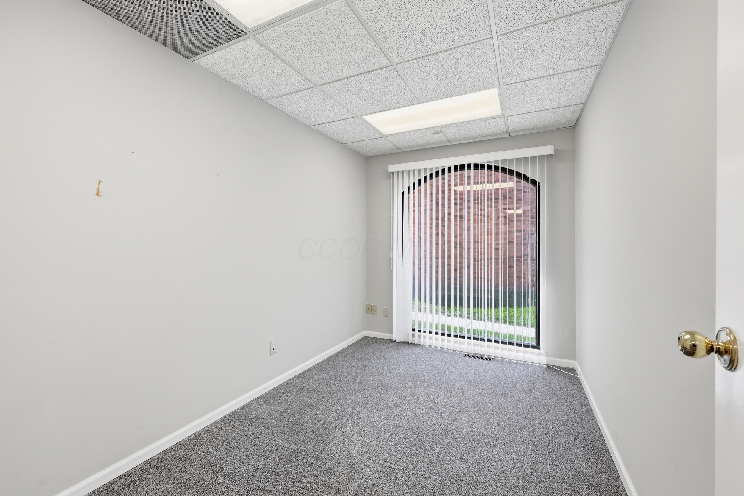 1287 Worthington Woods Boulevard Property Photo 20
