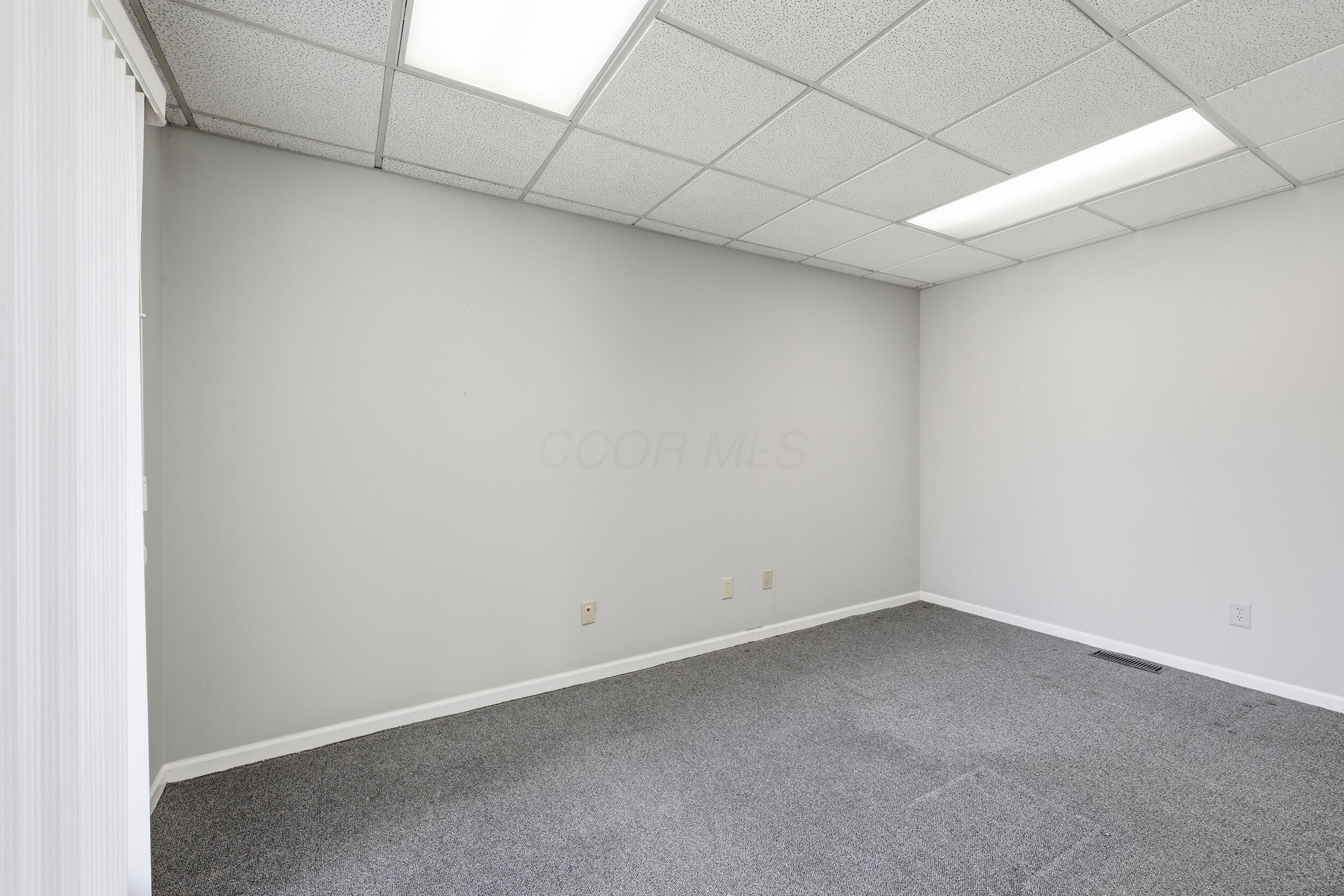 1287 Worthington Woods Boulevard Property Photo 21