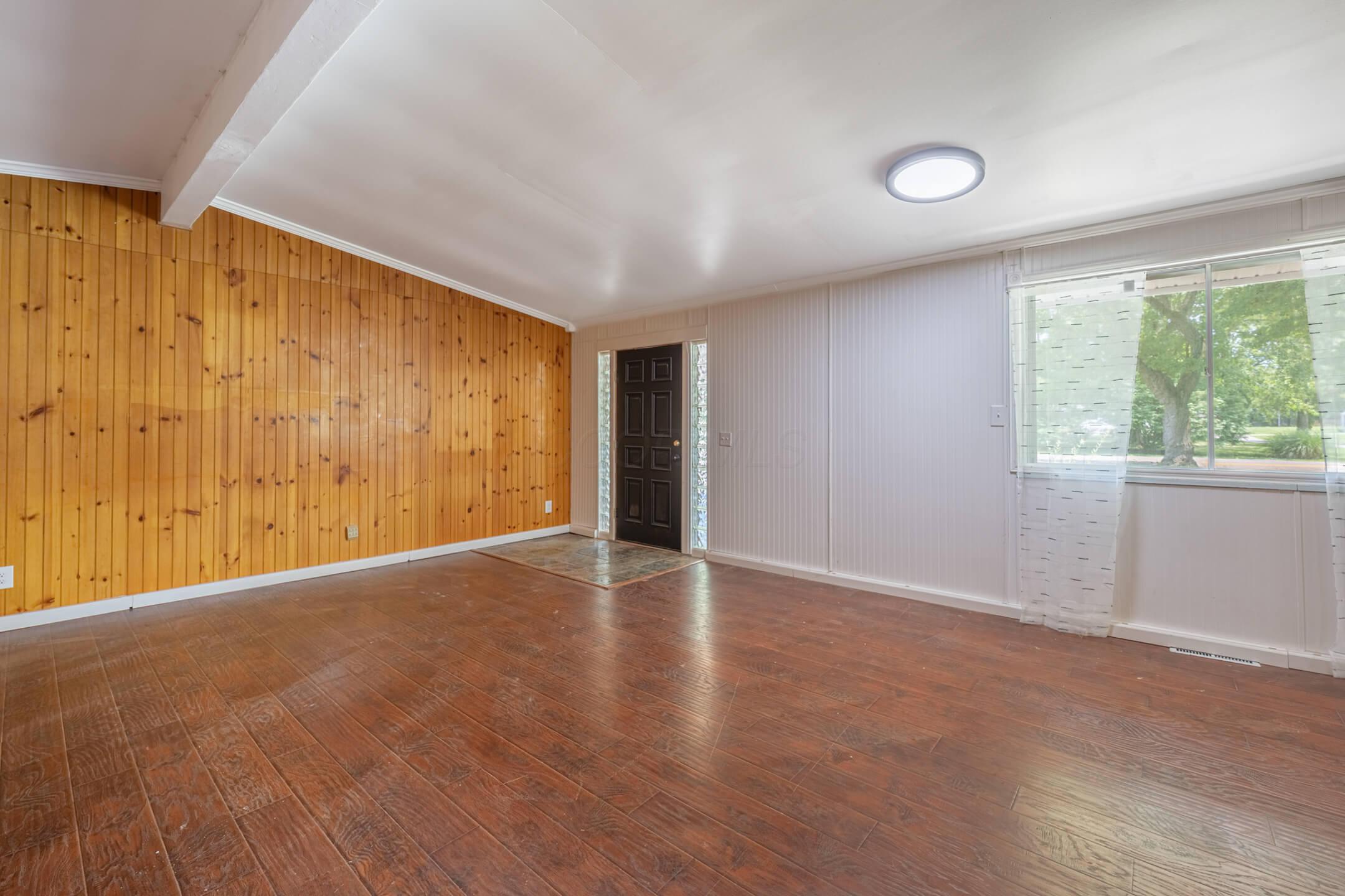 2617 Shadycrest Drive Property Photo 6
