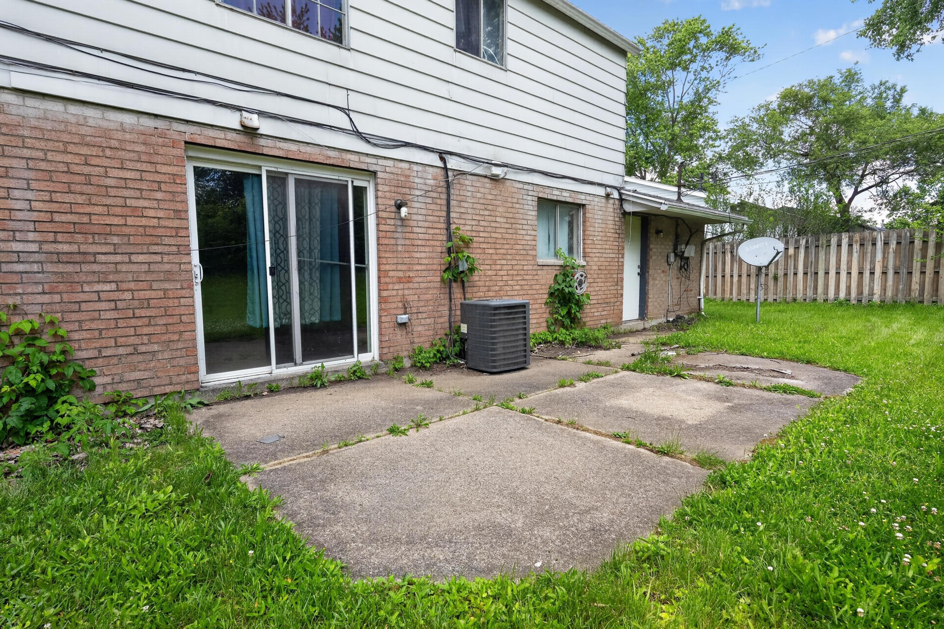 3695 Paris Boulevard Property Photo 5