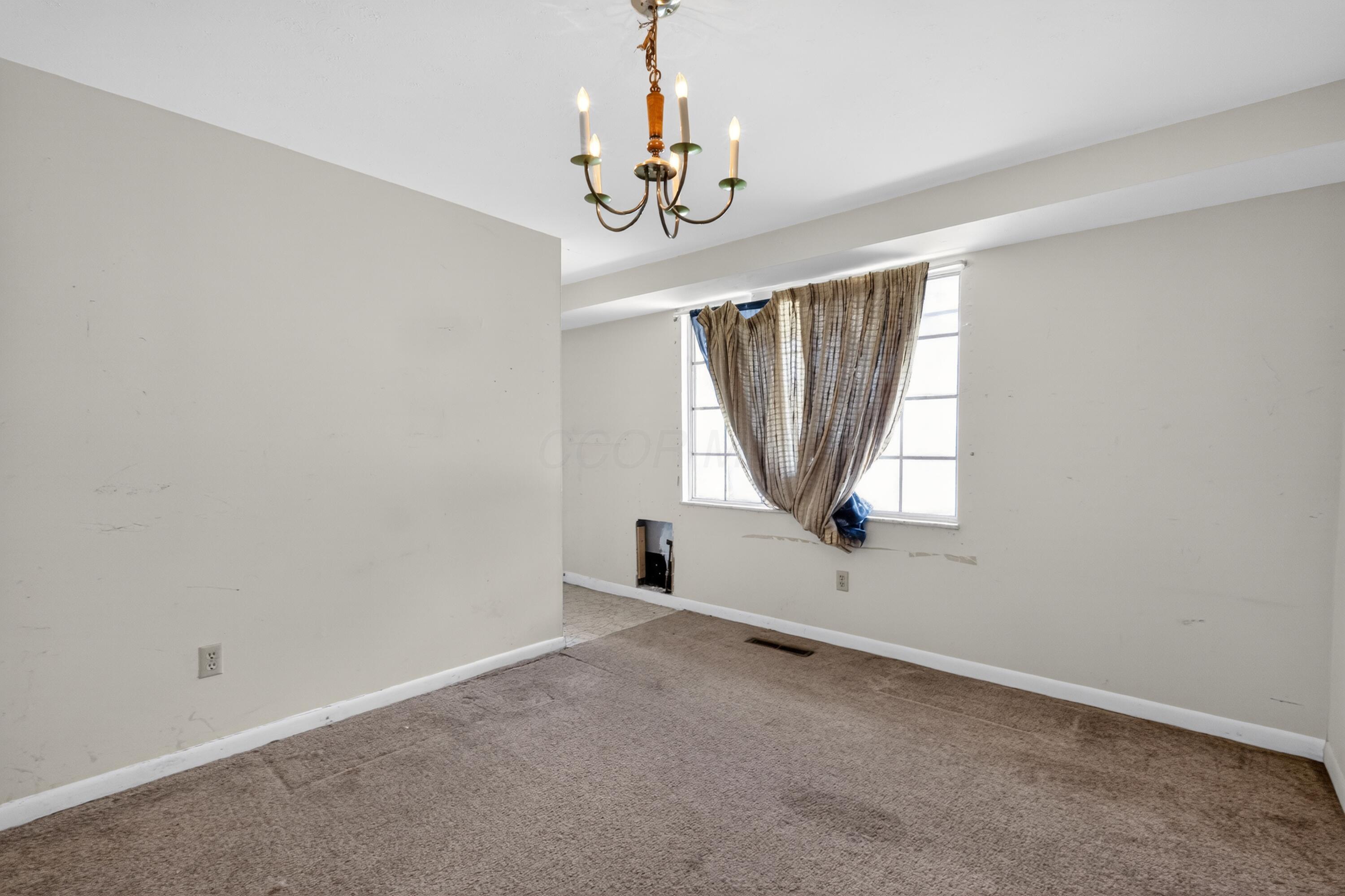 3695 Paris Boulevard Property Photo 8