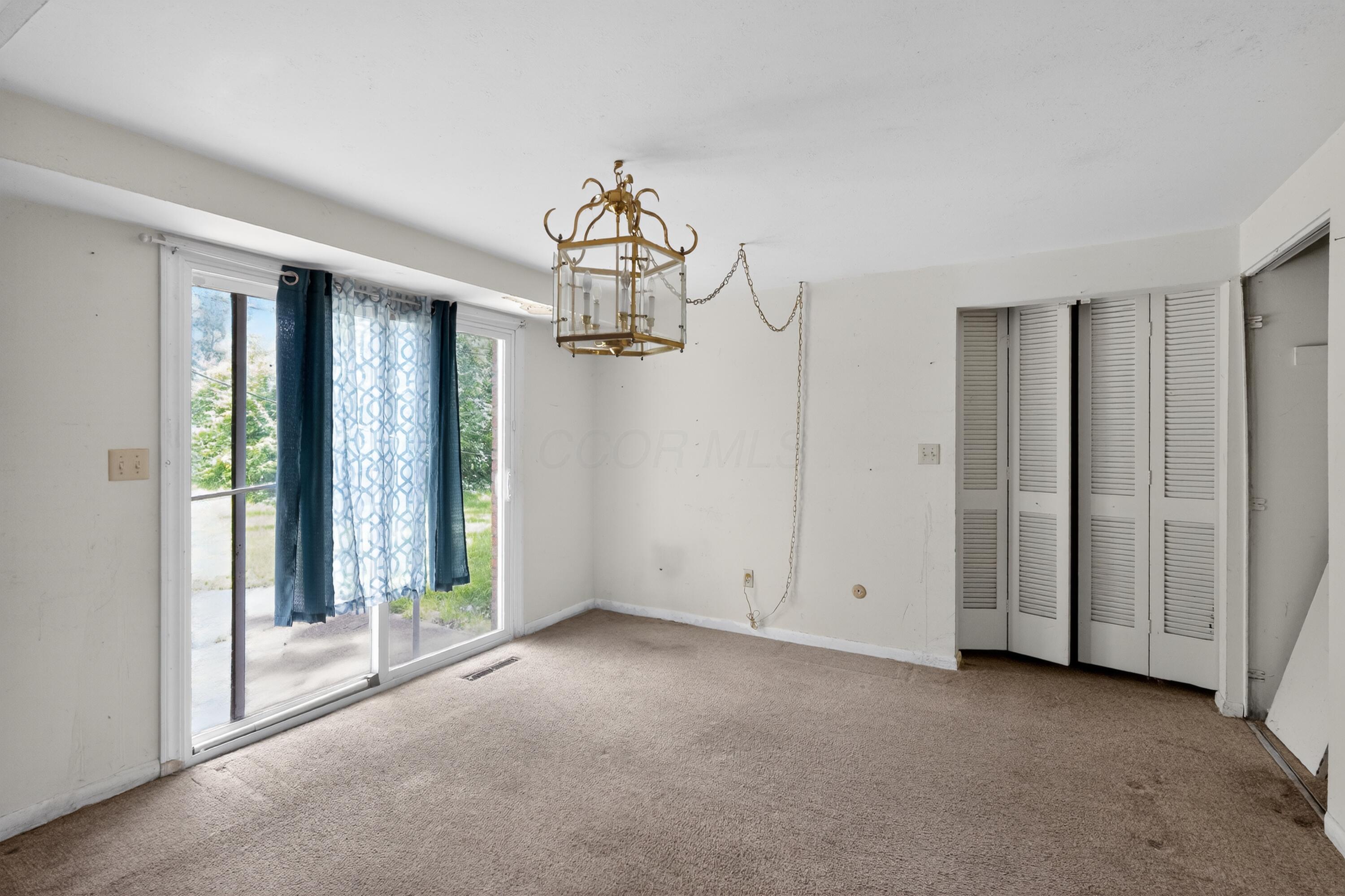 3695 Paris Boulevard Property Photo 11