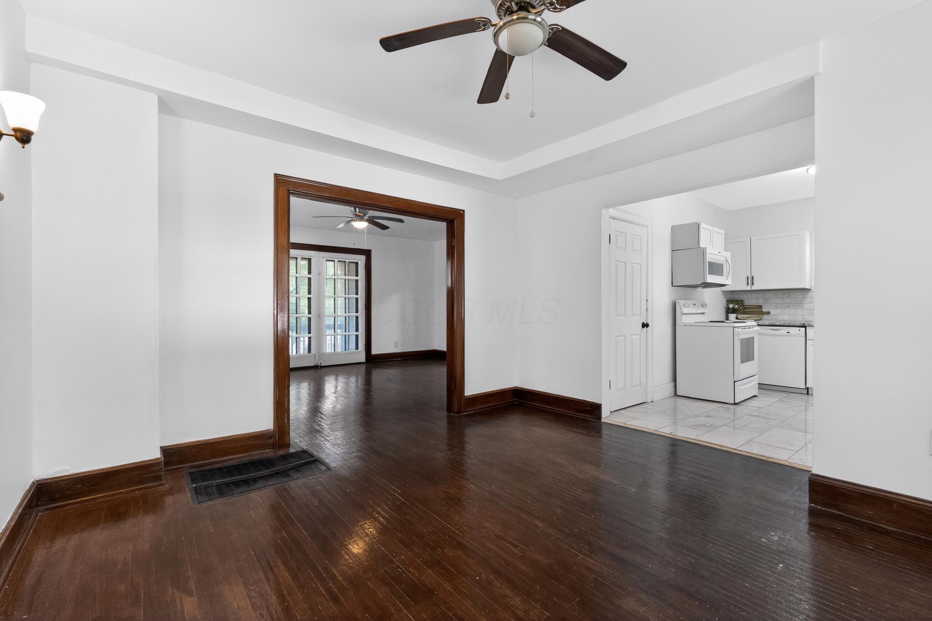 904 Studer Avenue Property Photo 9