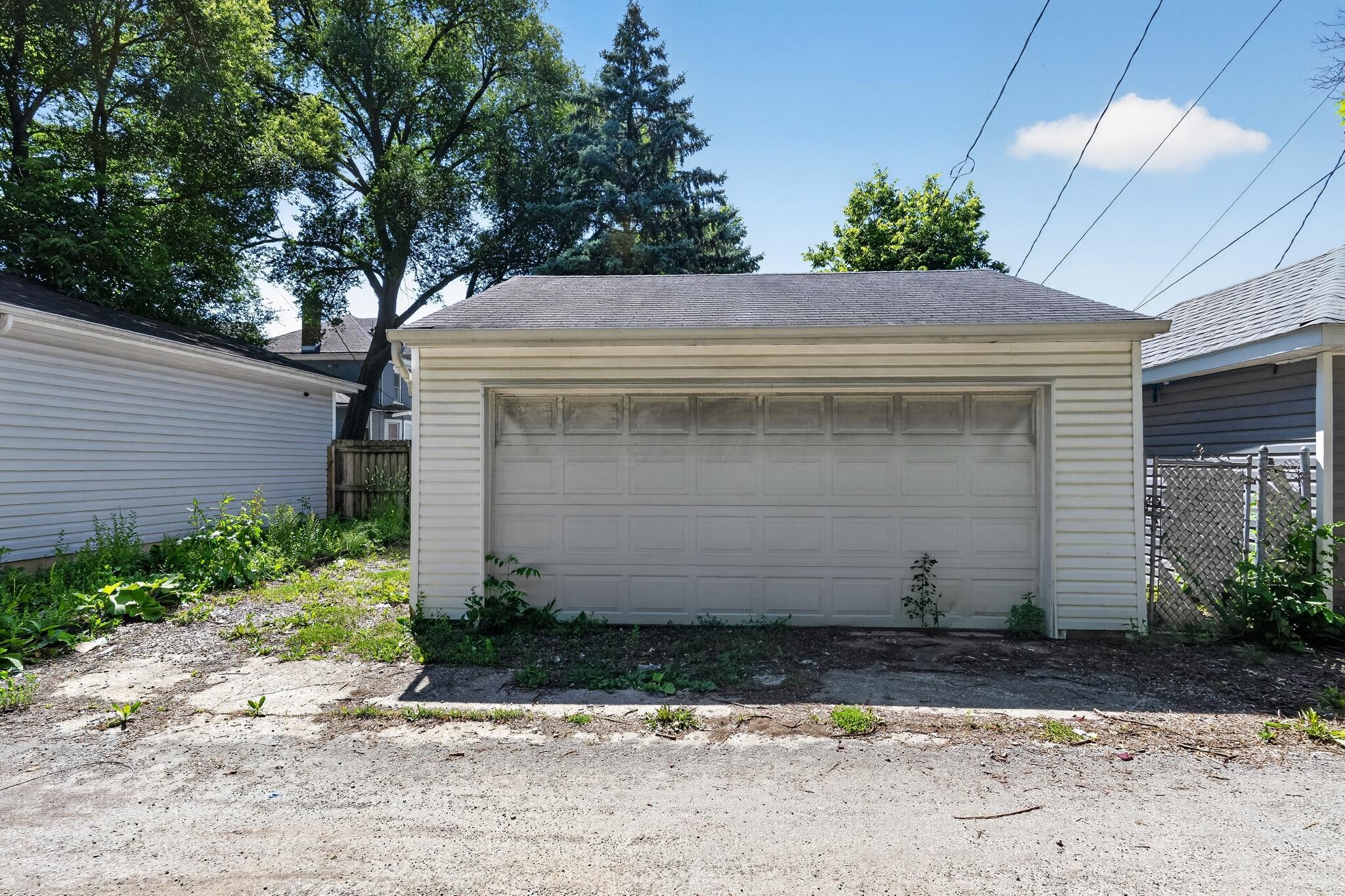 904 Studer Avenue Property Photo 29