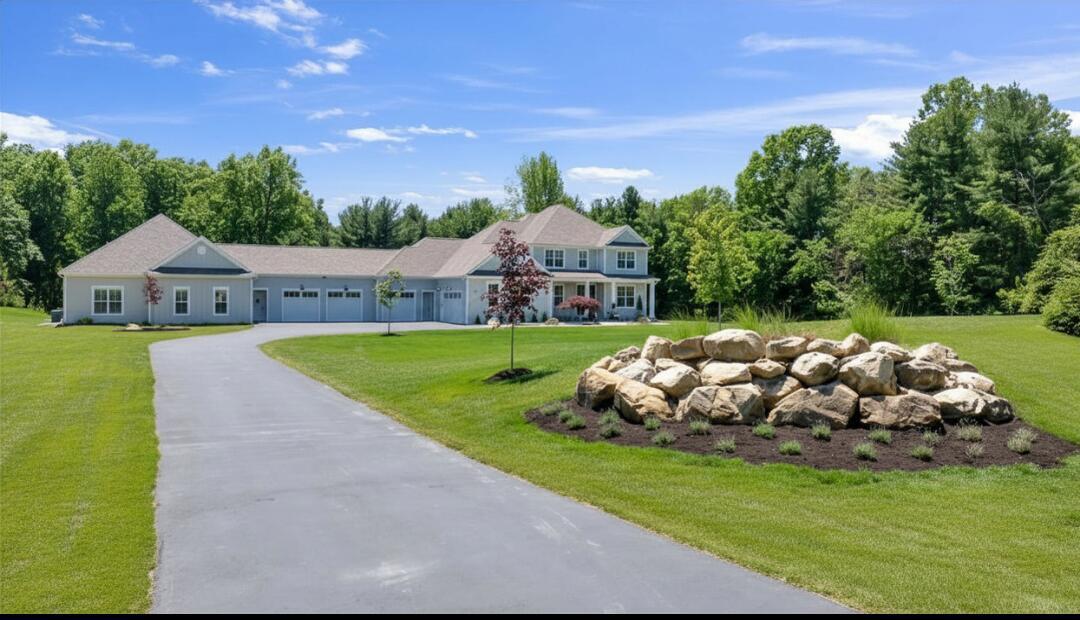 6675 Clark State Road Property Photo 1