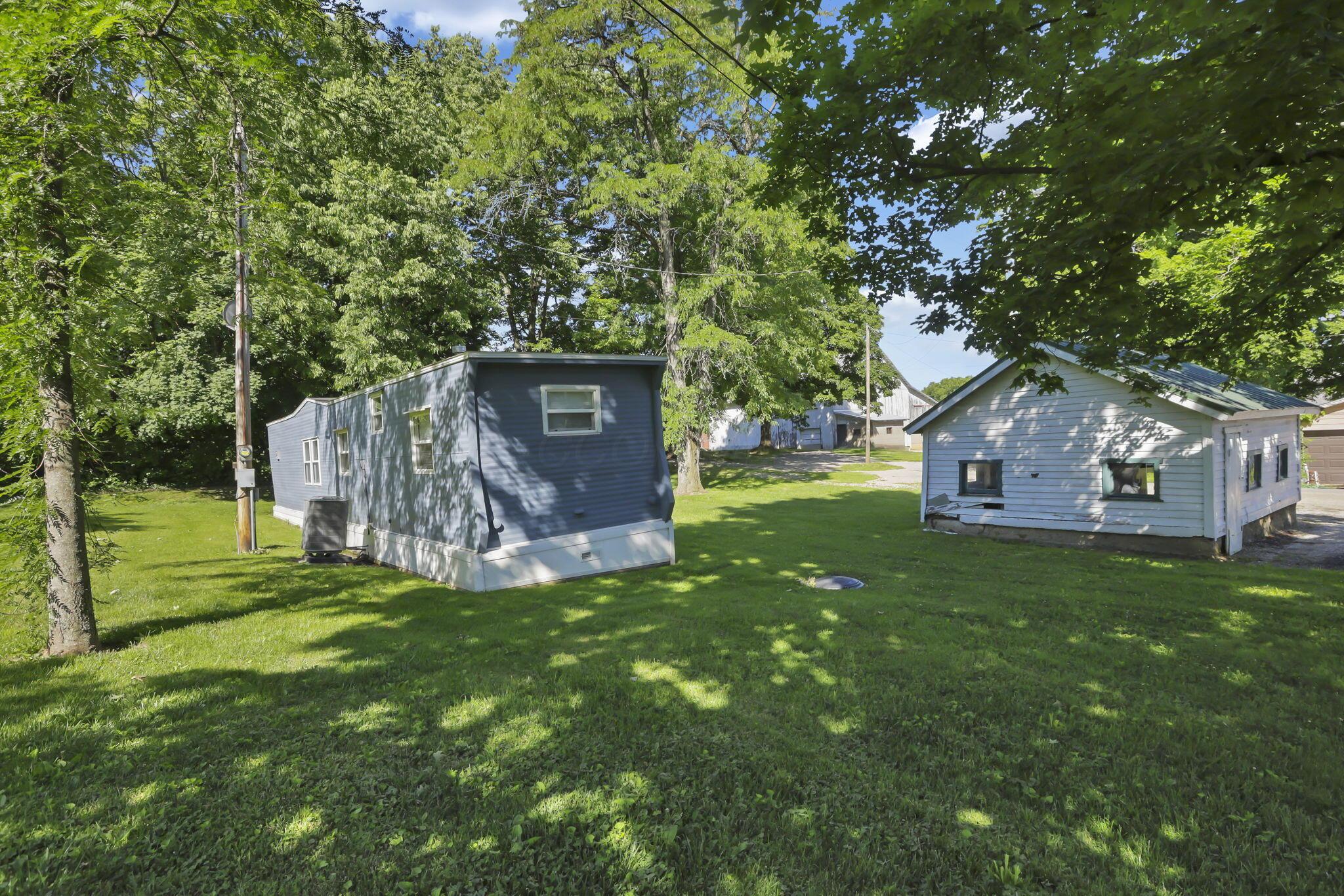 110 S Walnut Street Property Photo 8