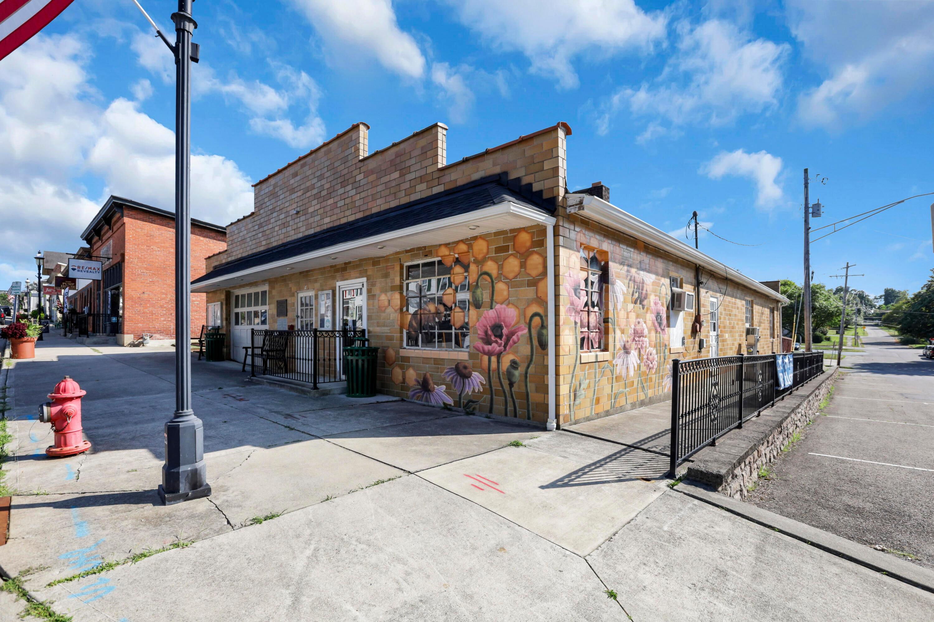 178 E South Street Property Photo 15