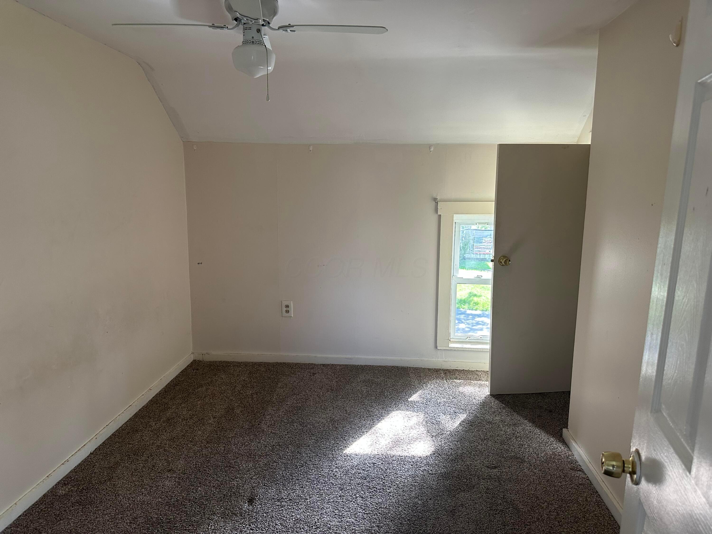178 E South Street Property Photo 39
