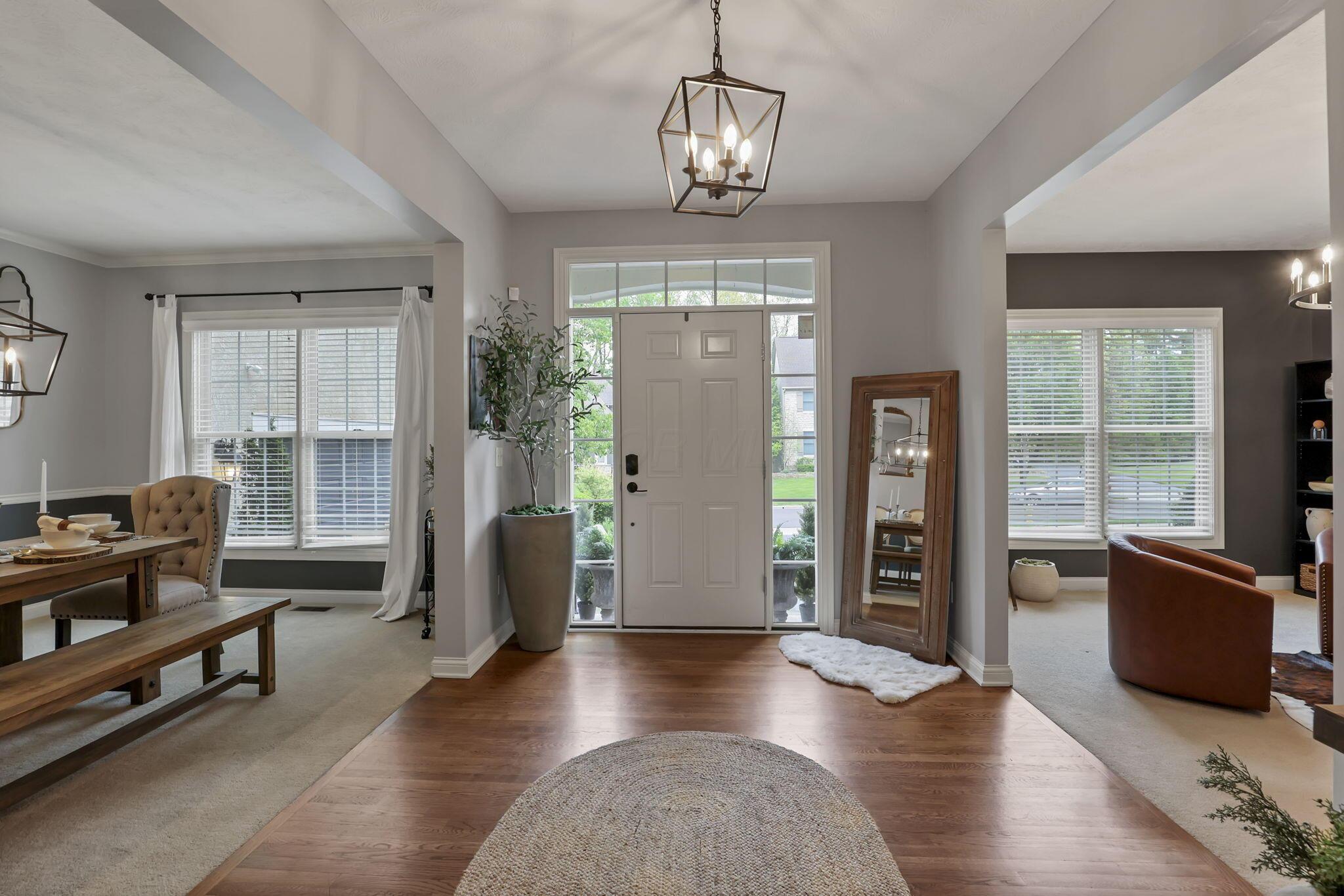 7097 Pleasant Colony Circle Property Photo 5