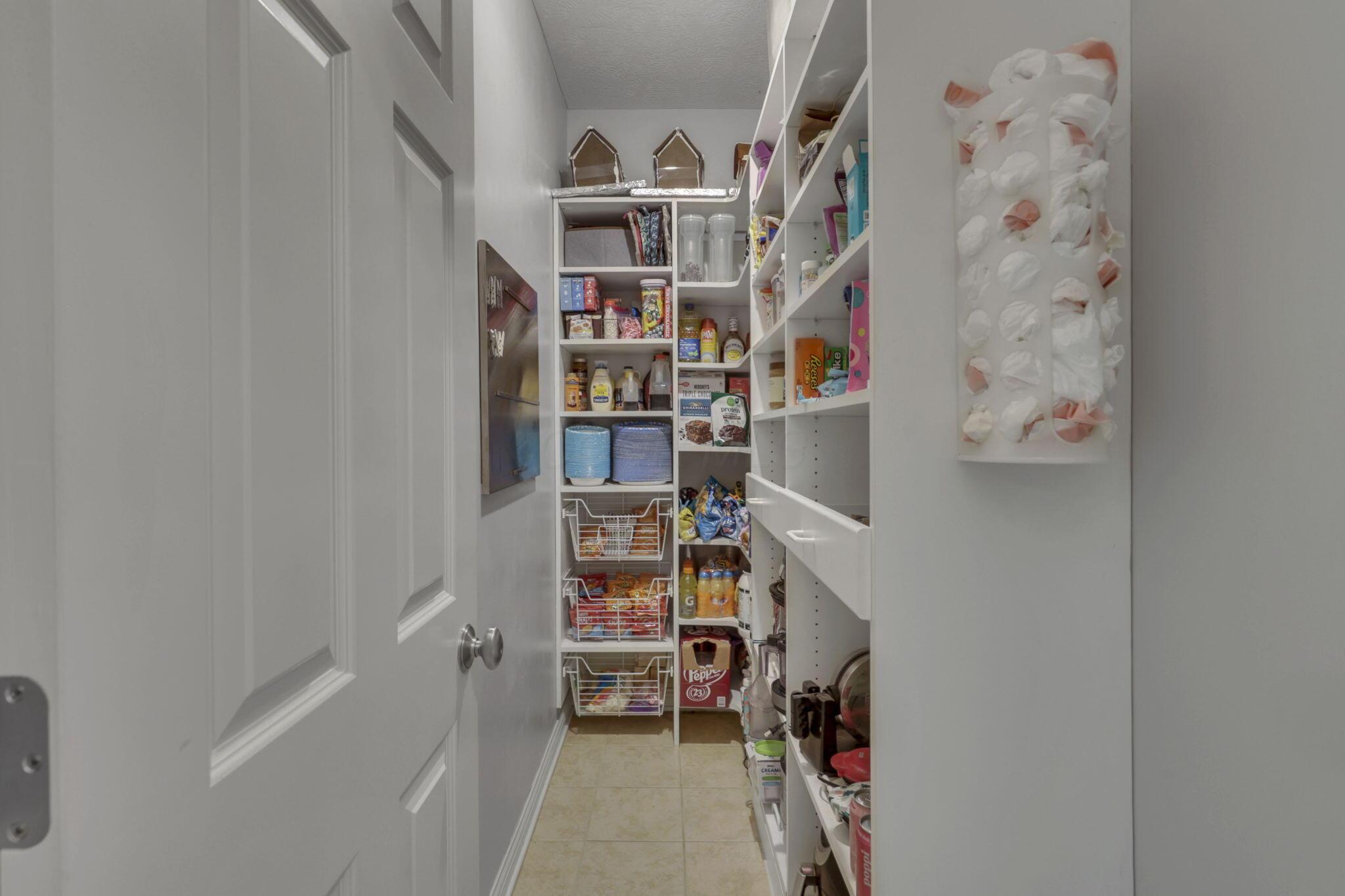 7097 Pleasant Colony Circle Property Photo 38