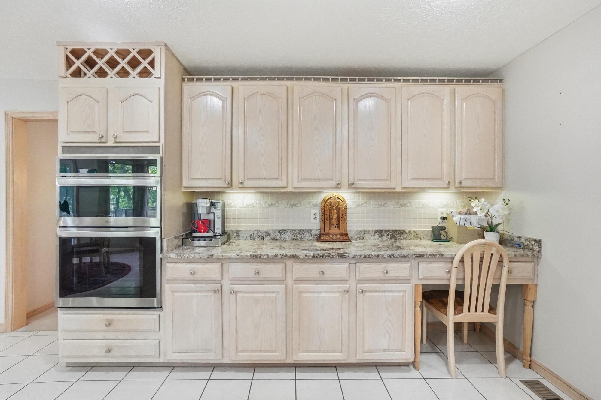 3135 Imperial Boulevard Property Photo 23
