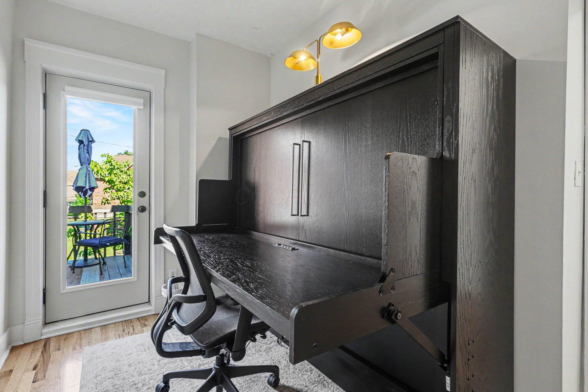 982 Highland Street Property Photo 14