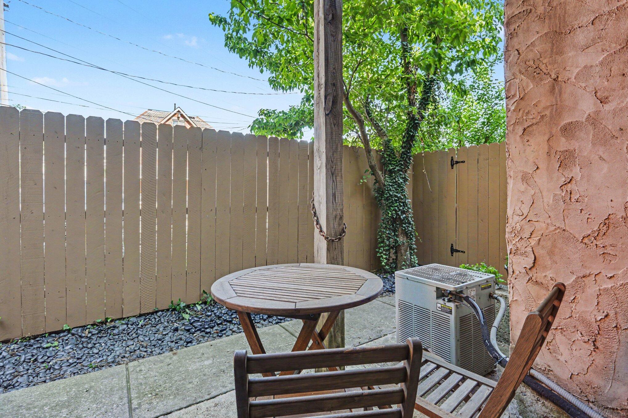 982 Highland Street Property Photo 18