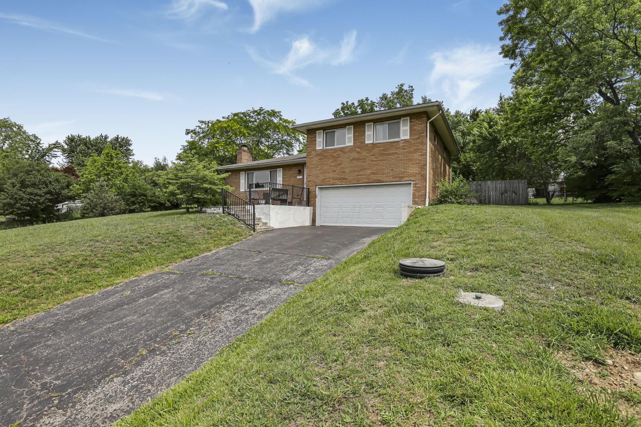 3250 Darracq Circle Property Photo 6