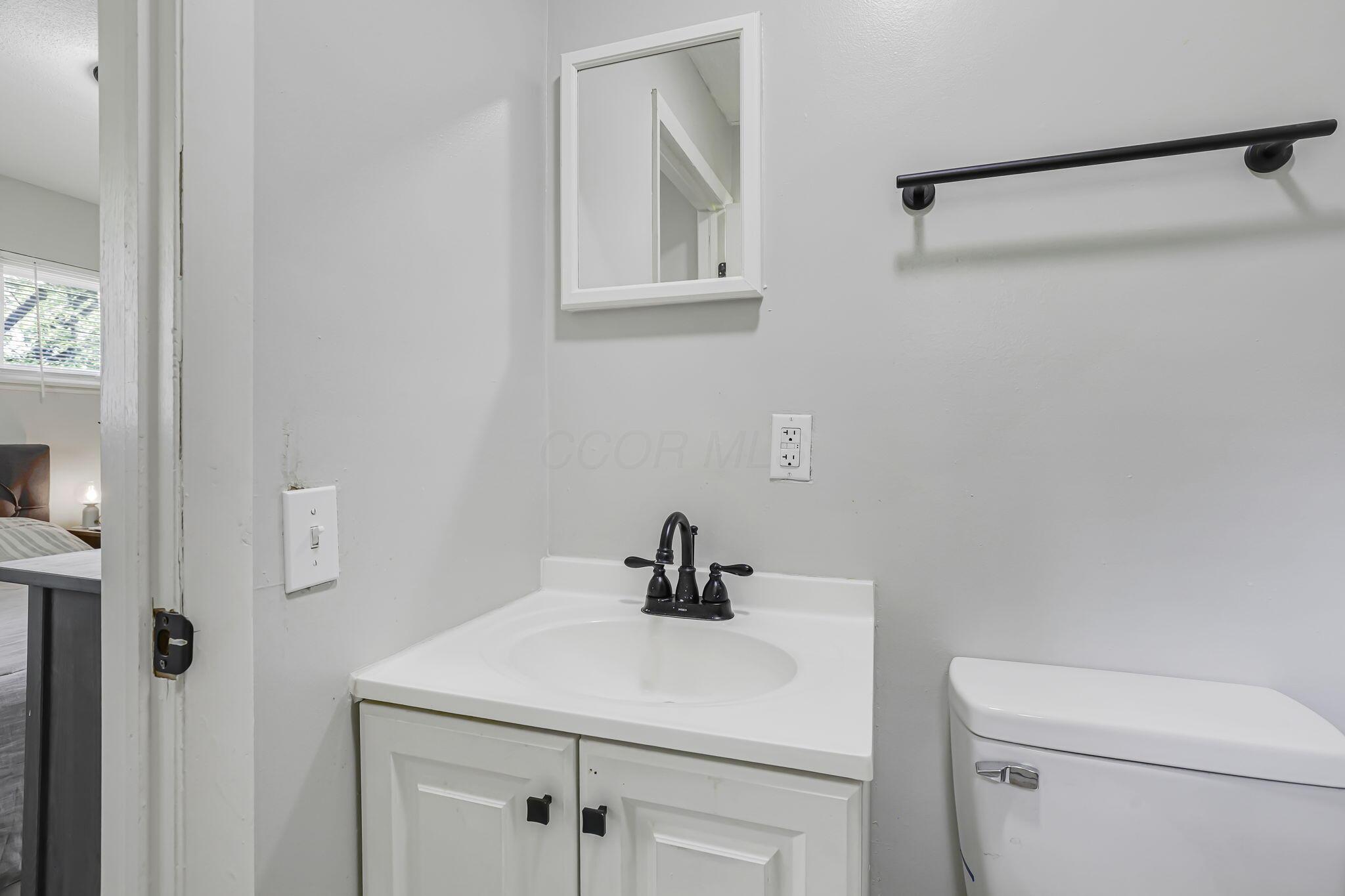 3250 Darracq Circle Property Photo 37