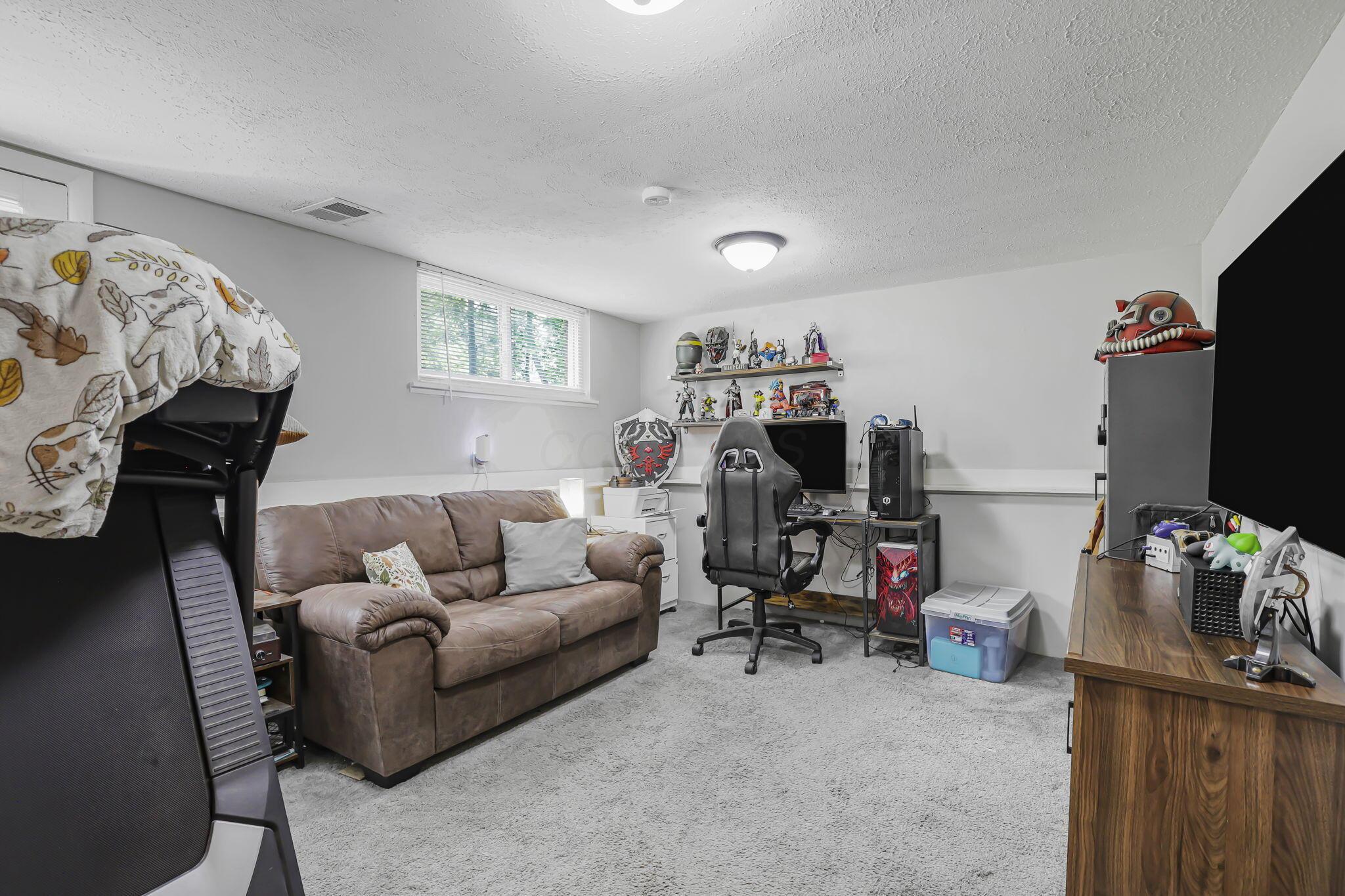 3250 Darracq Circle Property Photo 49