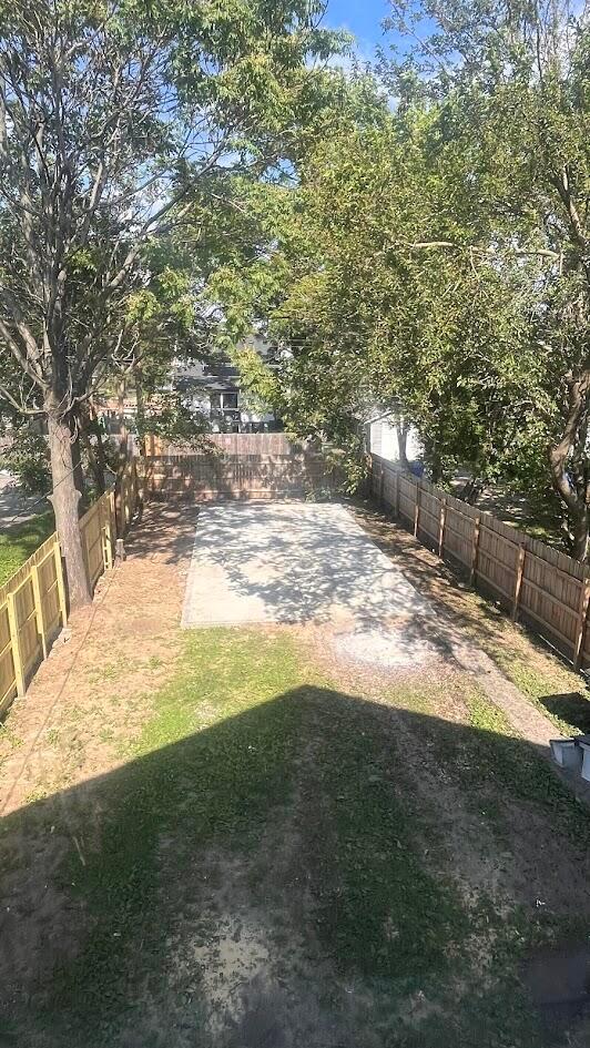 286 S Richardson Avenue Property Photo 15