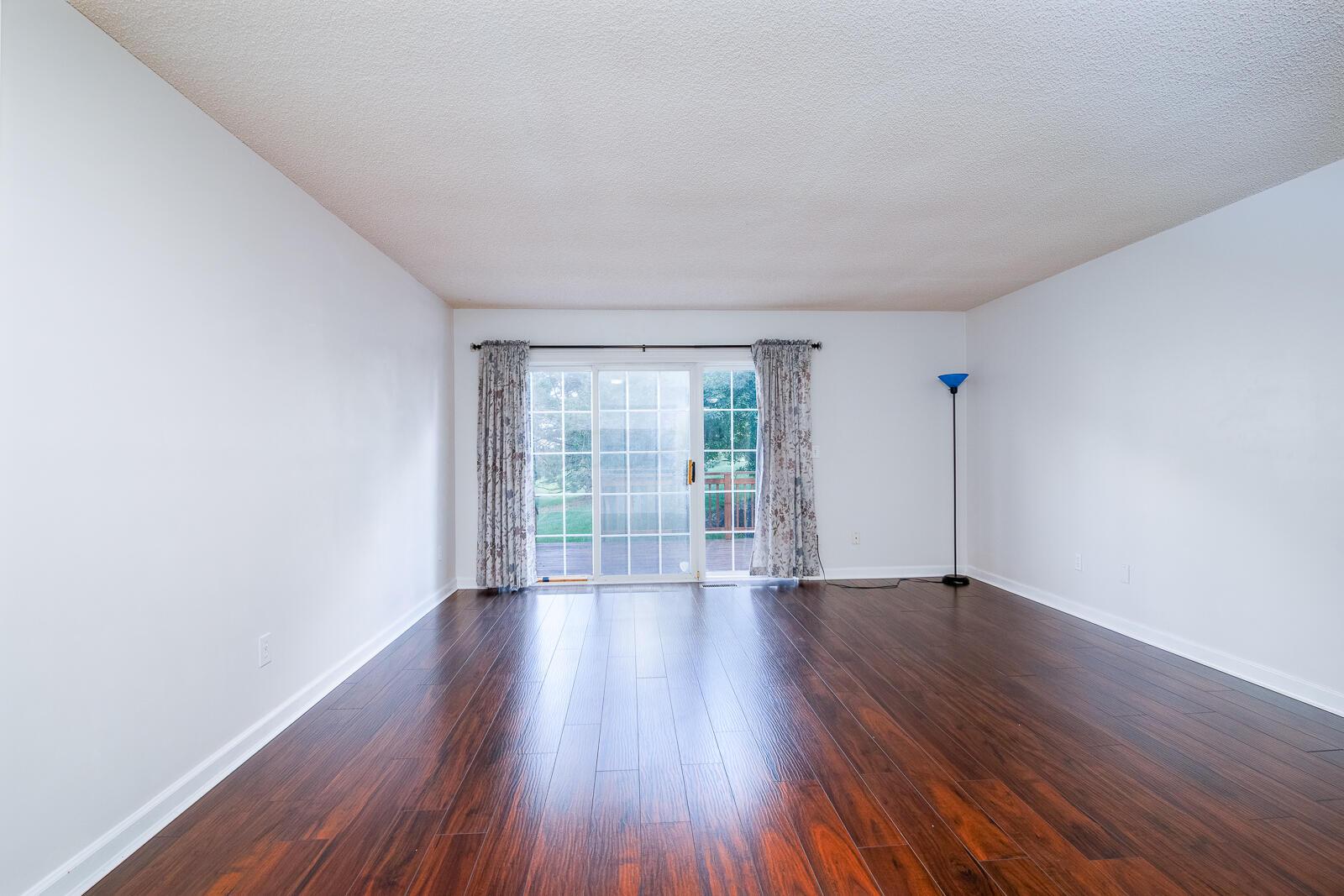 5597 Valencia Park Boulevard, 11e Property Photo 4