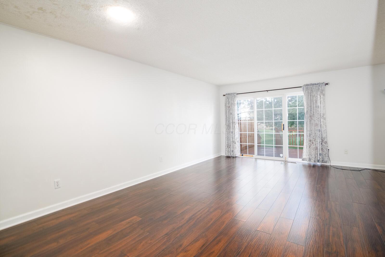5597 Valencia Park Boulevard, 11e Property Photo 5