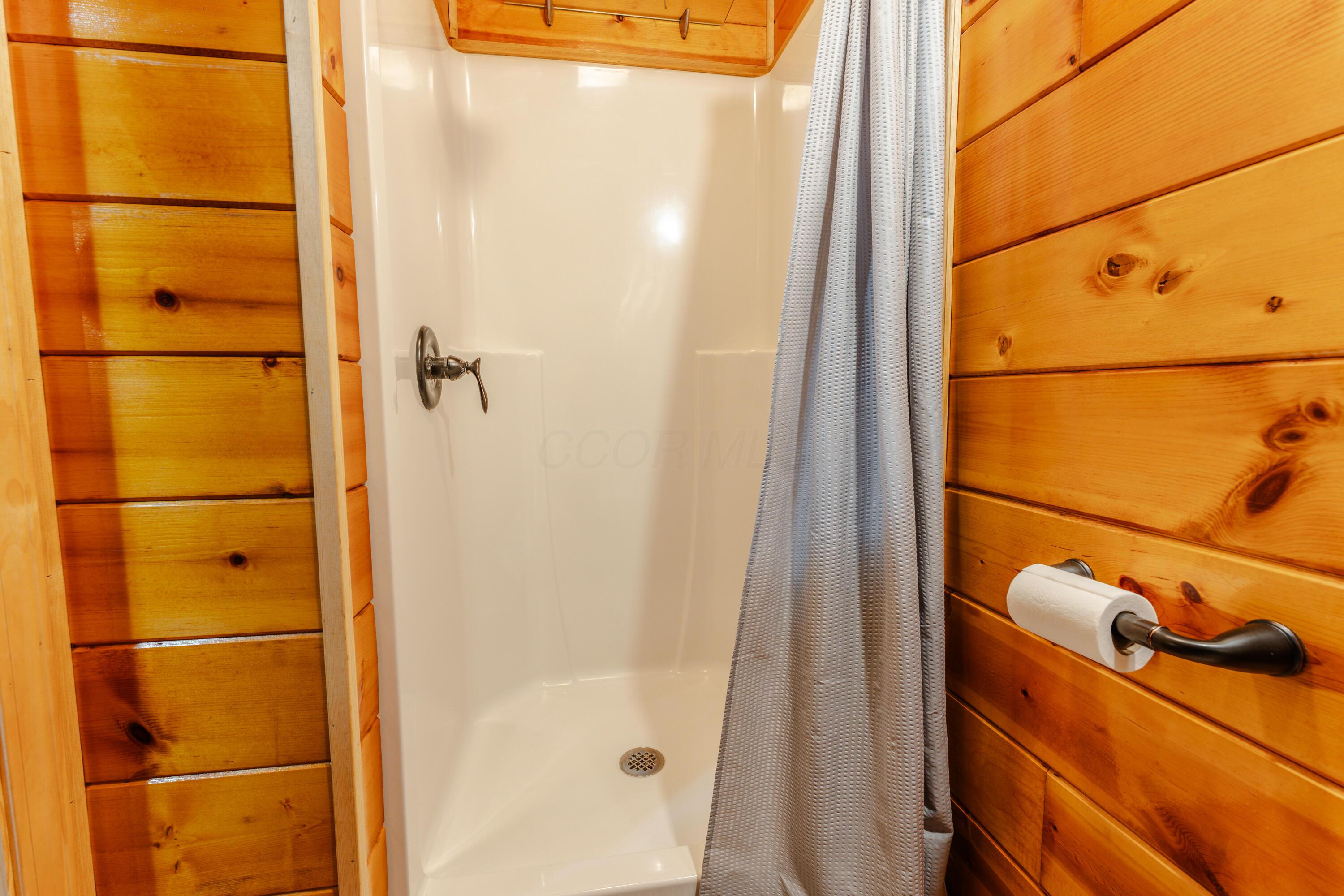 5674 Pleasant Valley Road Property Photo 26