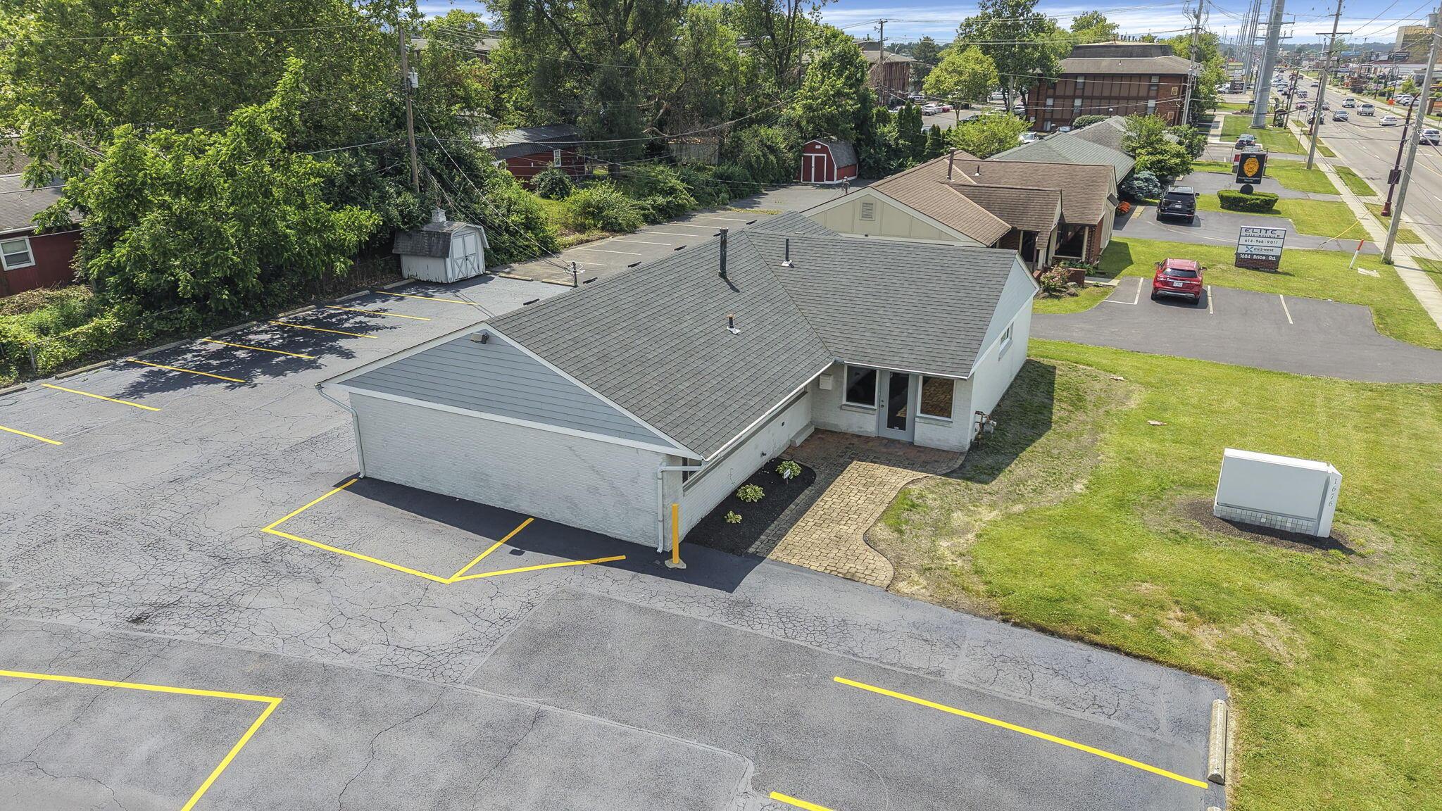226020745 Property Photo 20