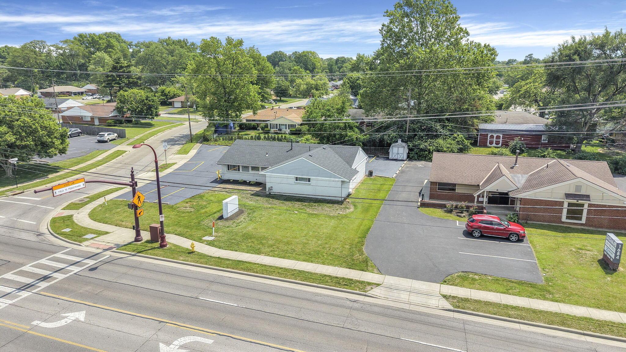 226020745 Property Photo 22