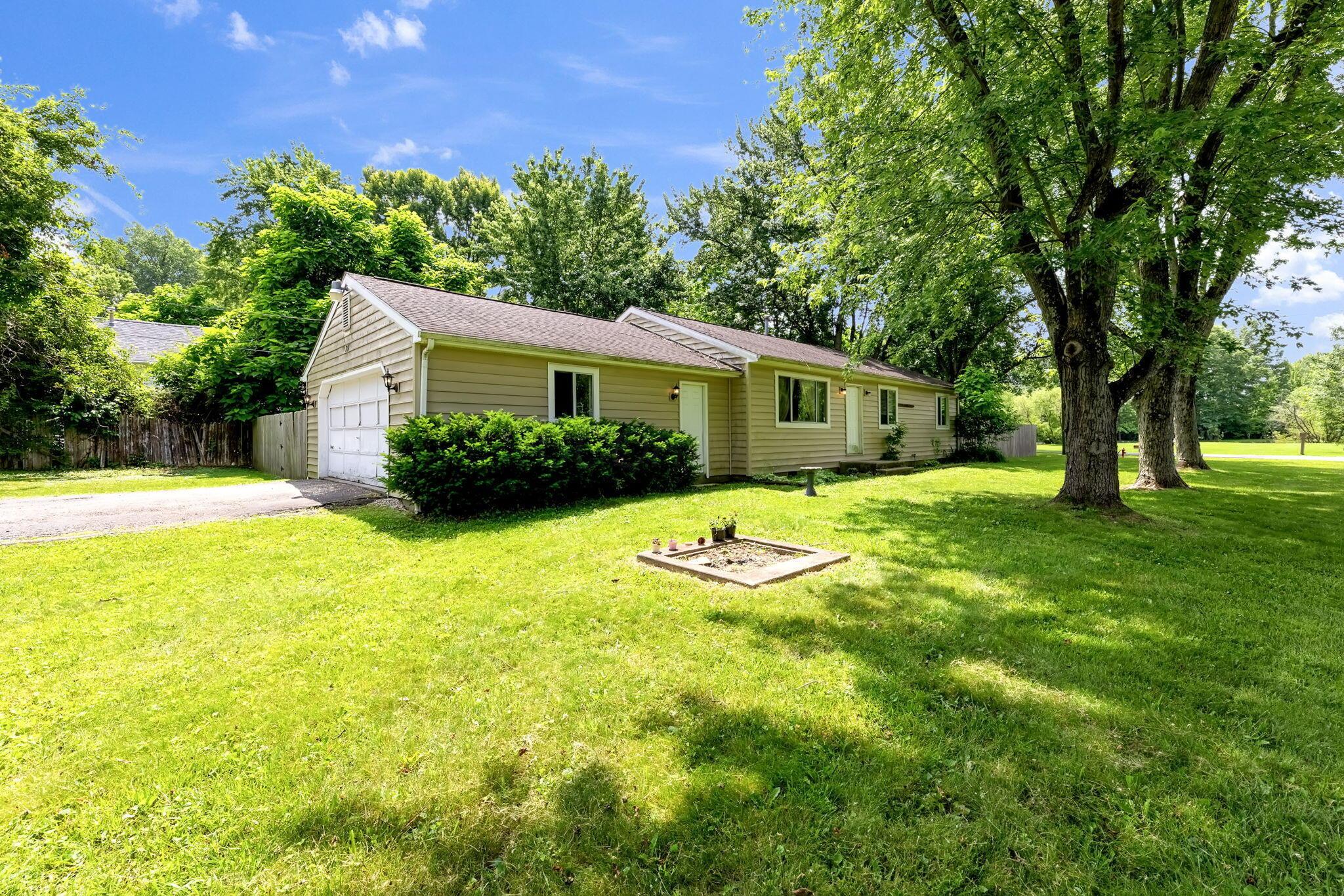 76 Harrison Street Sw Property Photo 1