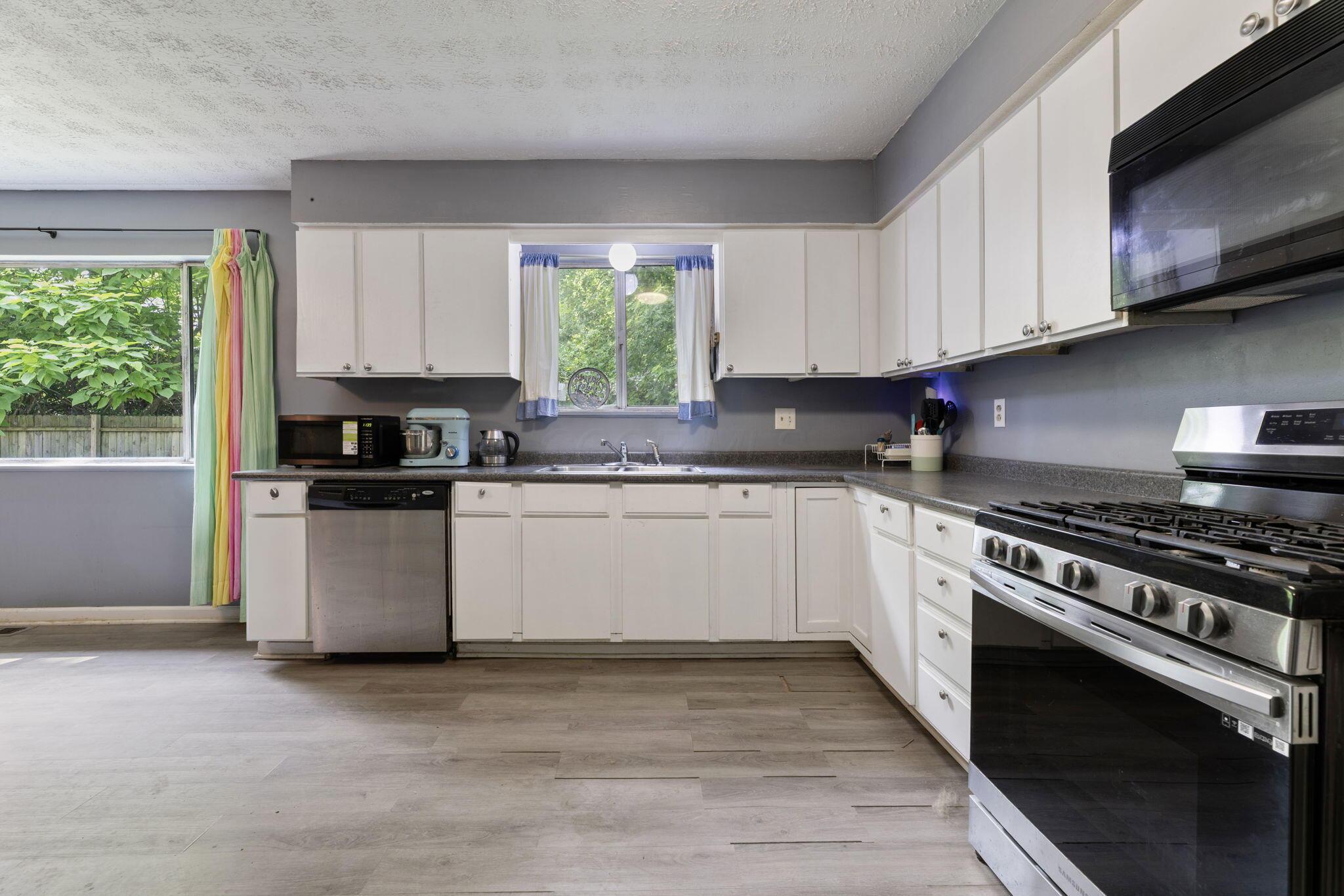 76 Harrison Street Sw Property Photo 15