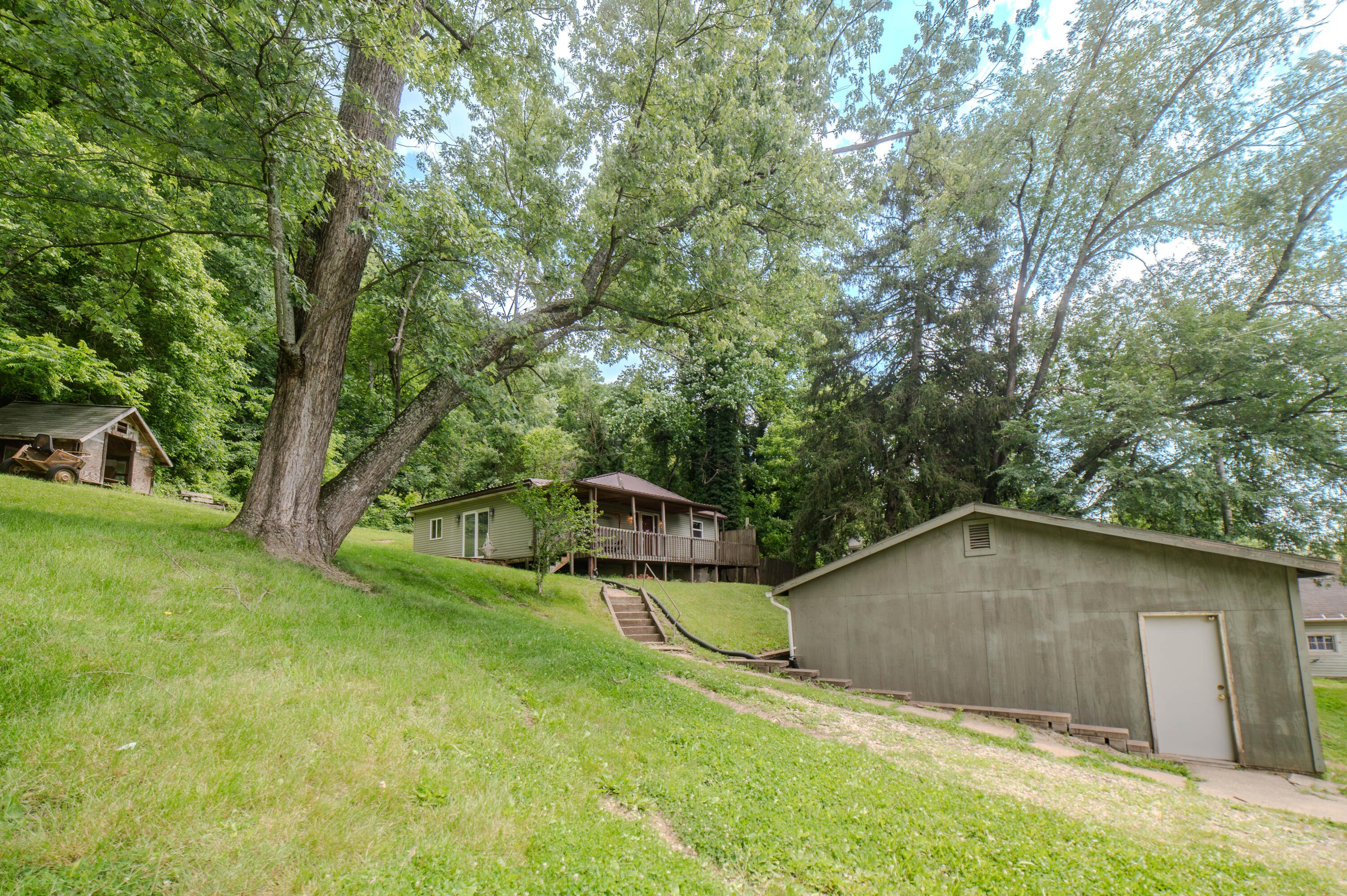 12 Spring Street Property Photo 1