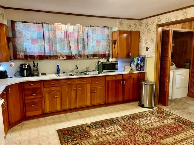 792 Poplar Street Property Photo 6