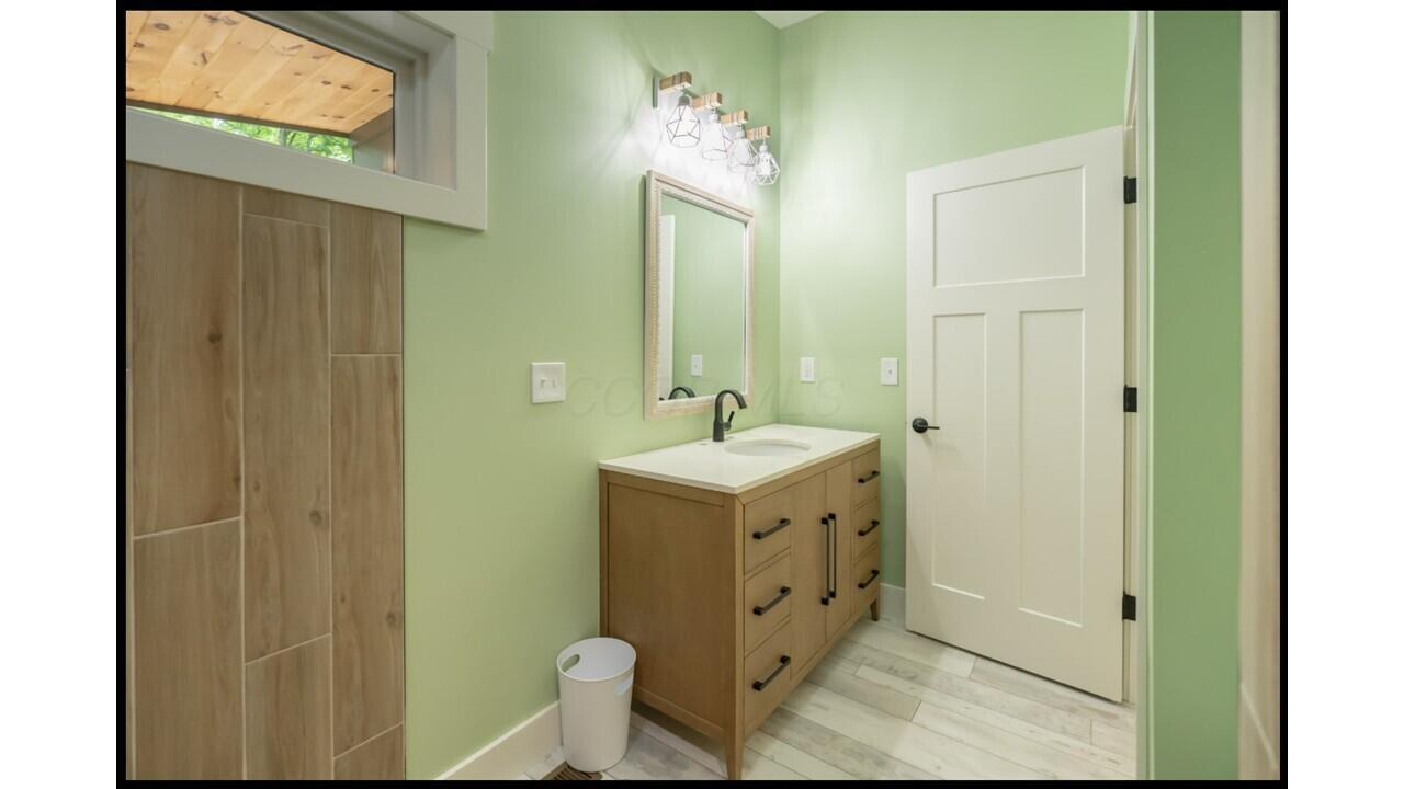 5645 Township Rd 250 Property Photo 10