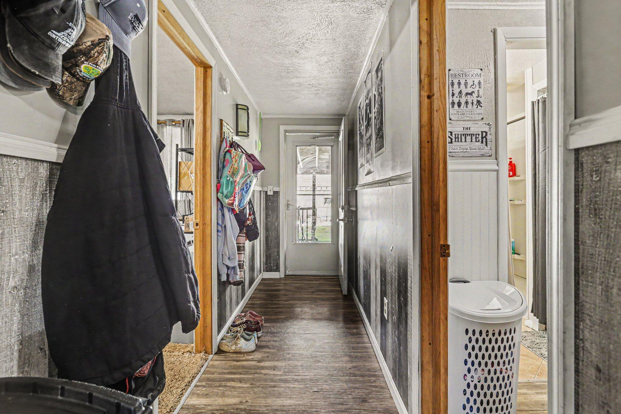 108 Washington Street Property Photo 12