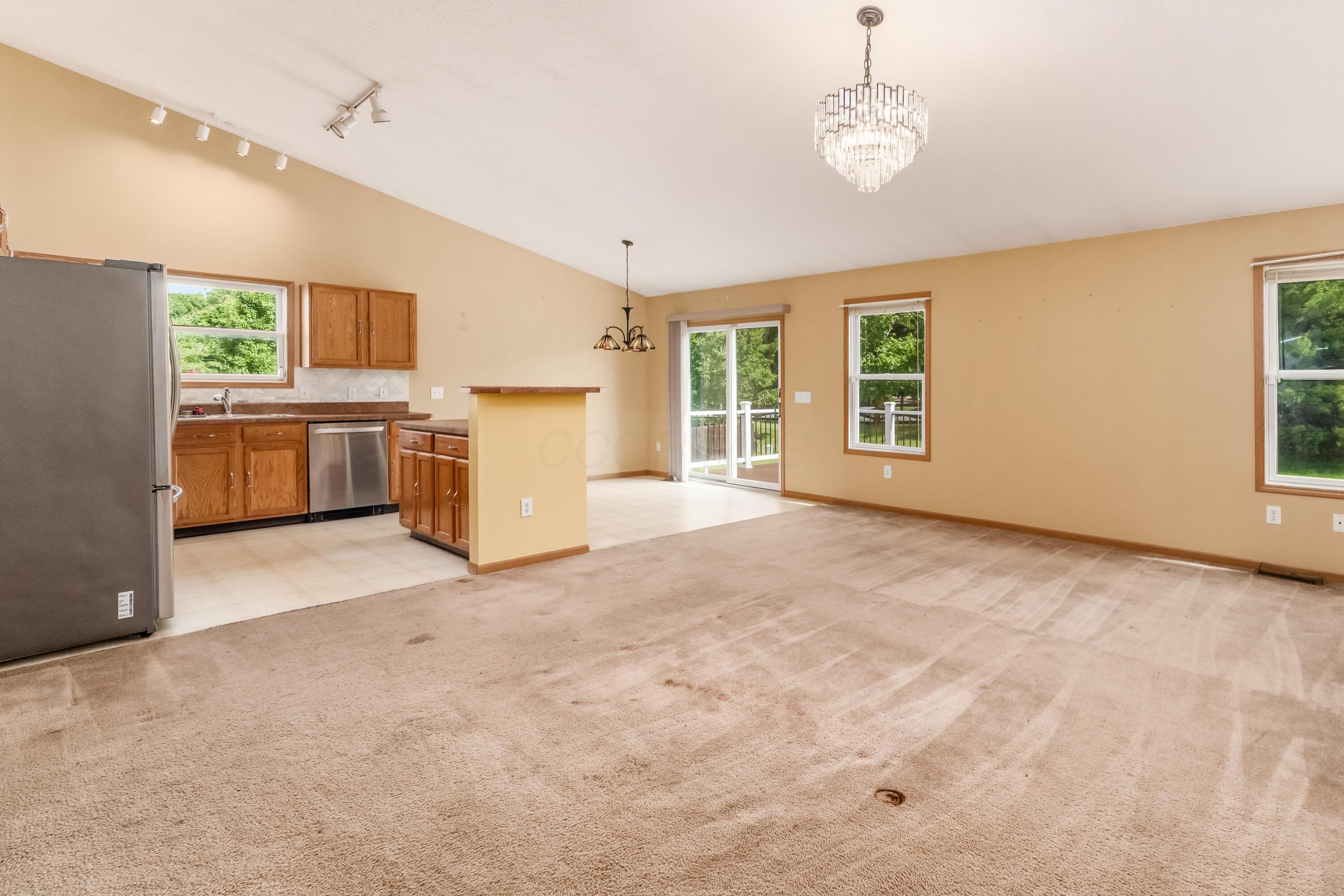 8580 Old Field Birch Drive Property Photo 10