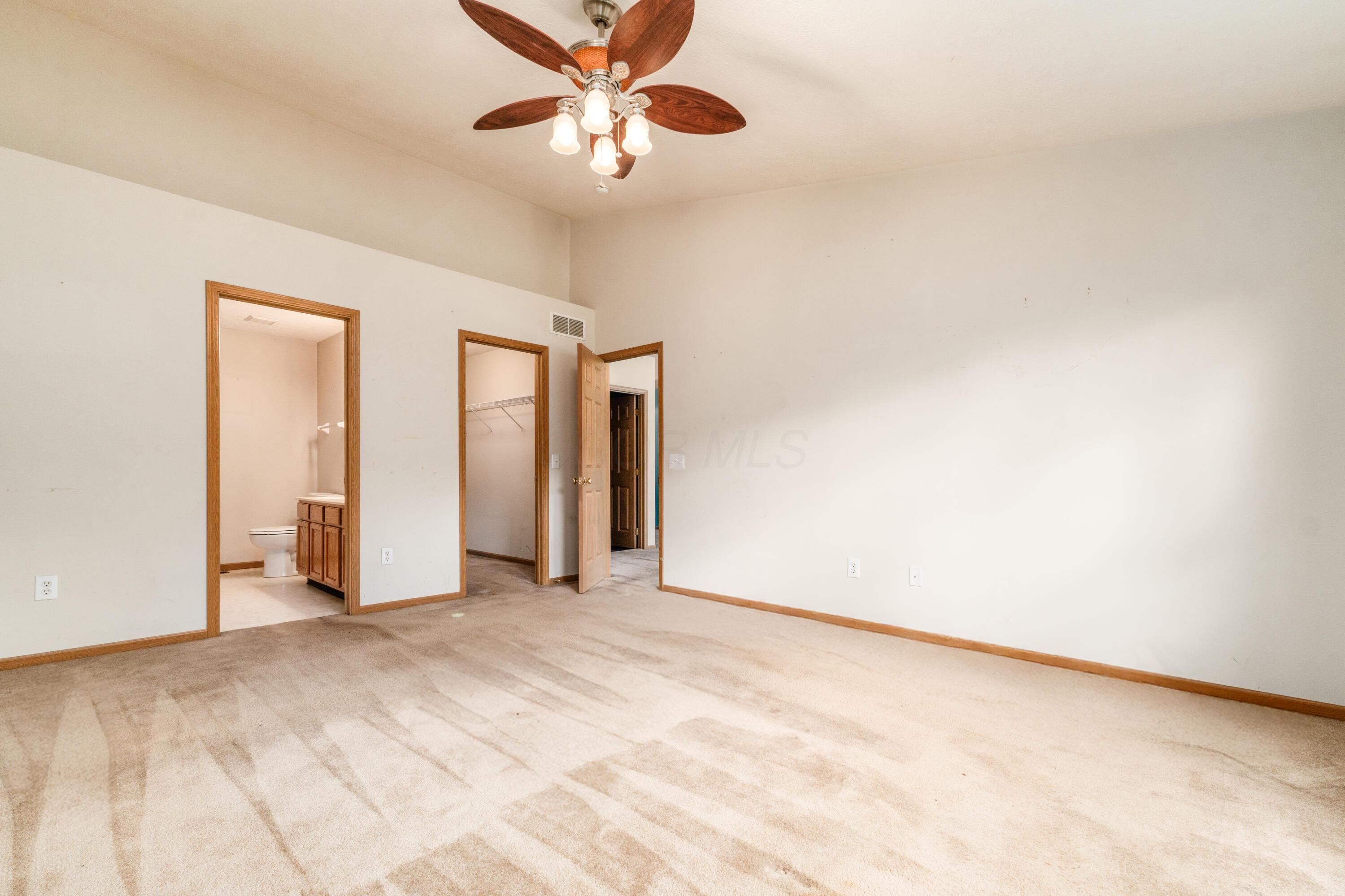 8580 Old Field Birch Drive Property Photo 23