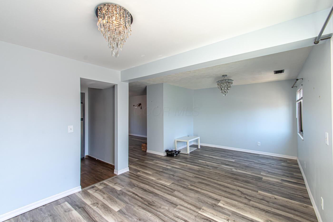 3304 Ultimate Way Property Photo 12