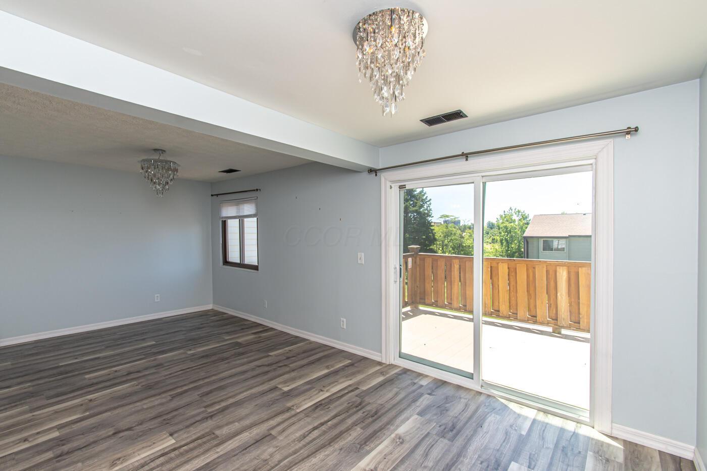 3304 Ultimate Way Property Photo 14