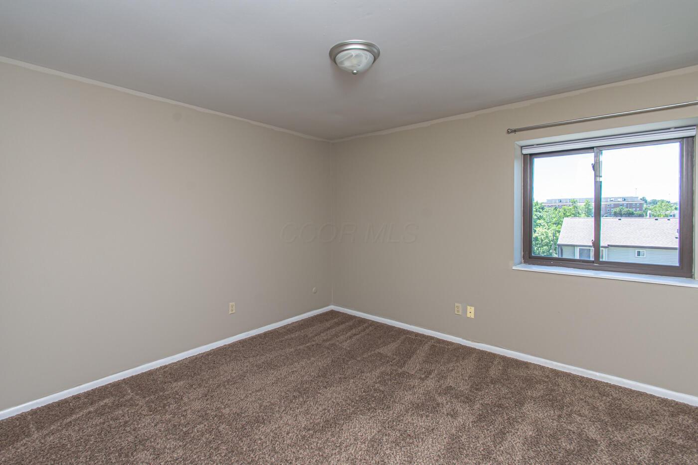 3304 Ultimate Way Property Photo 25